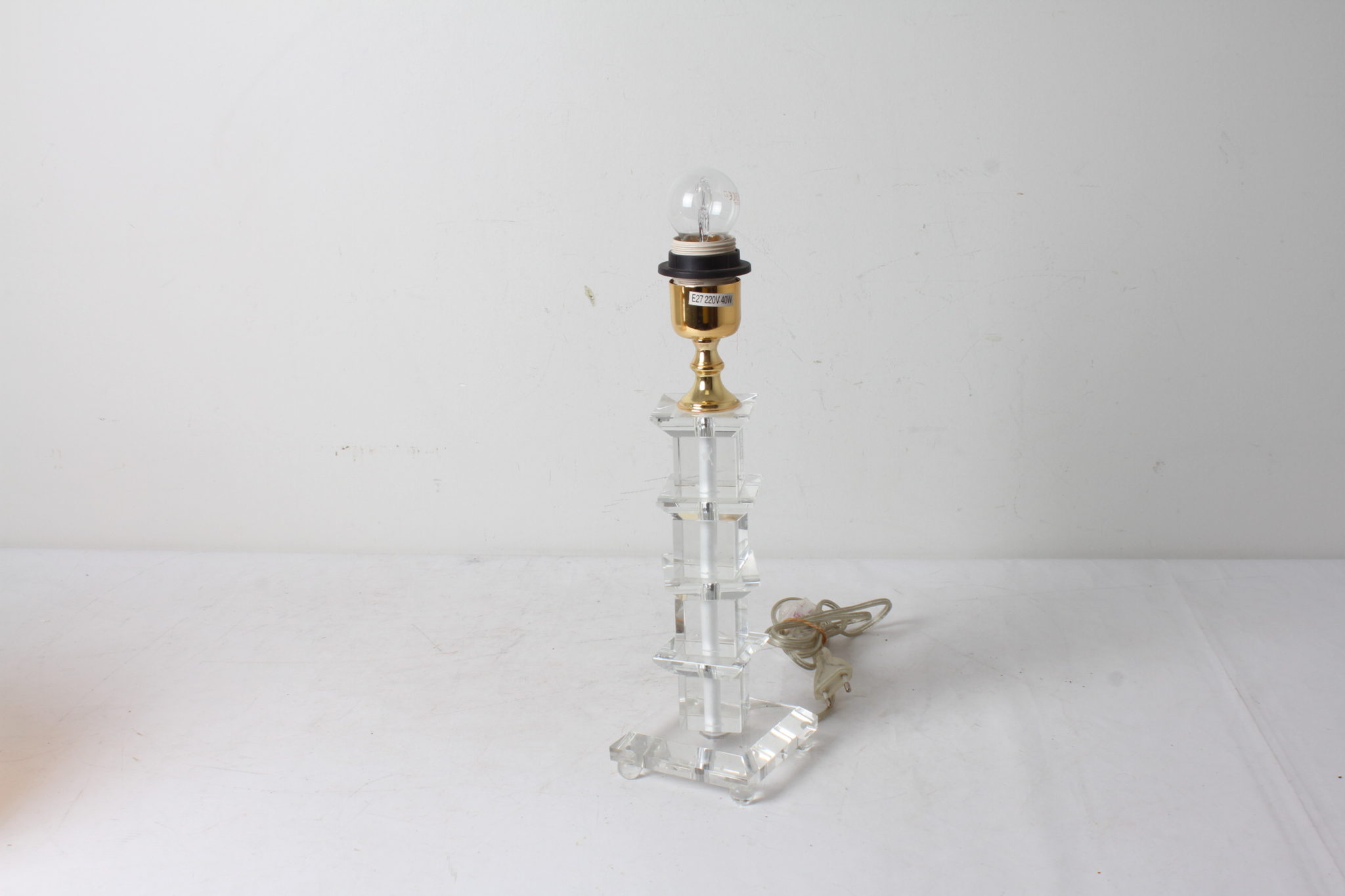 Pied de lampe en verre empilé – Image 2