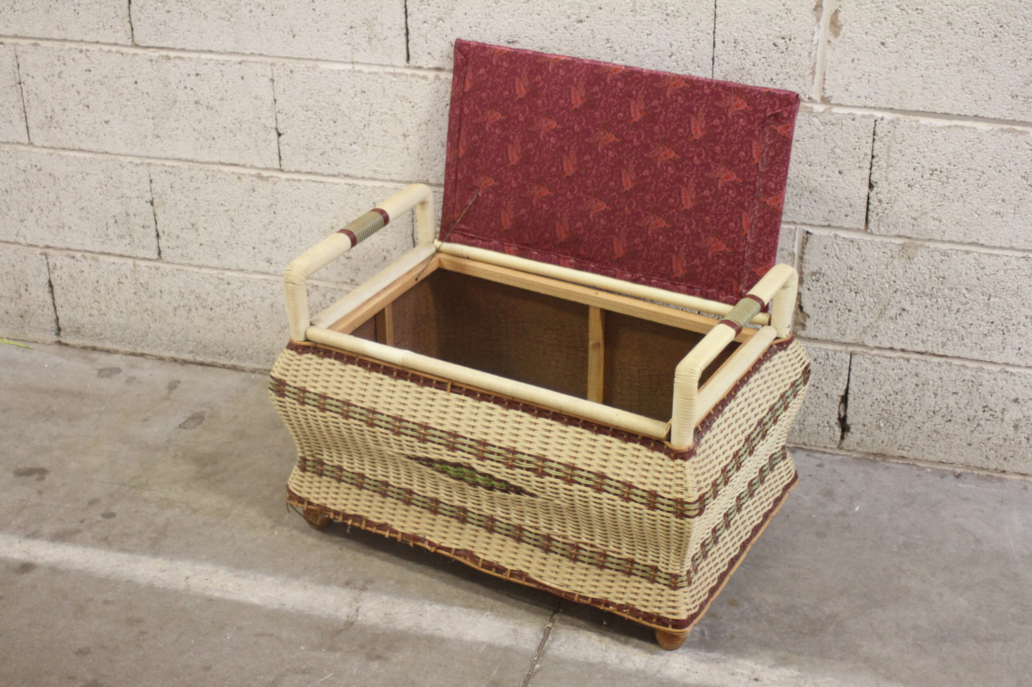 Banquette coffre vintage – Image 2