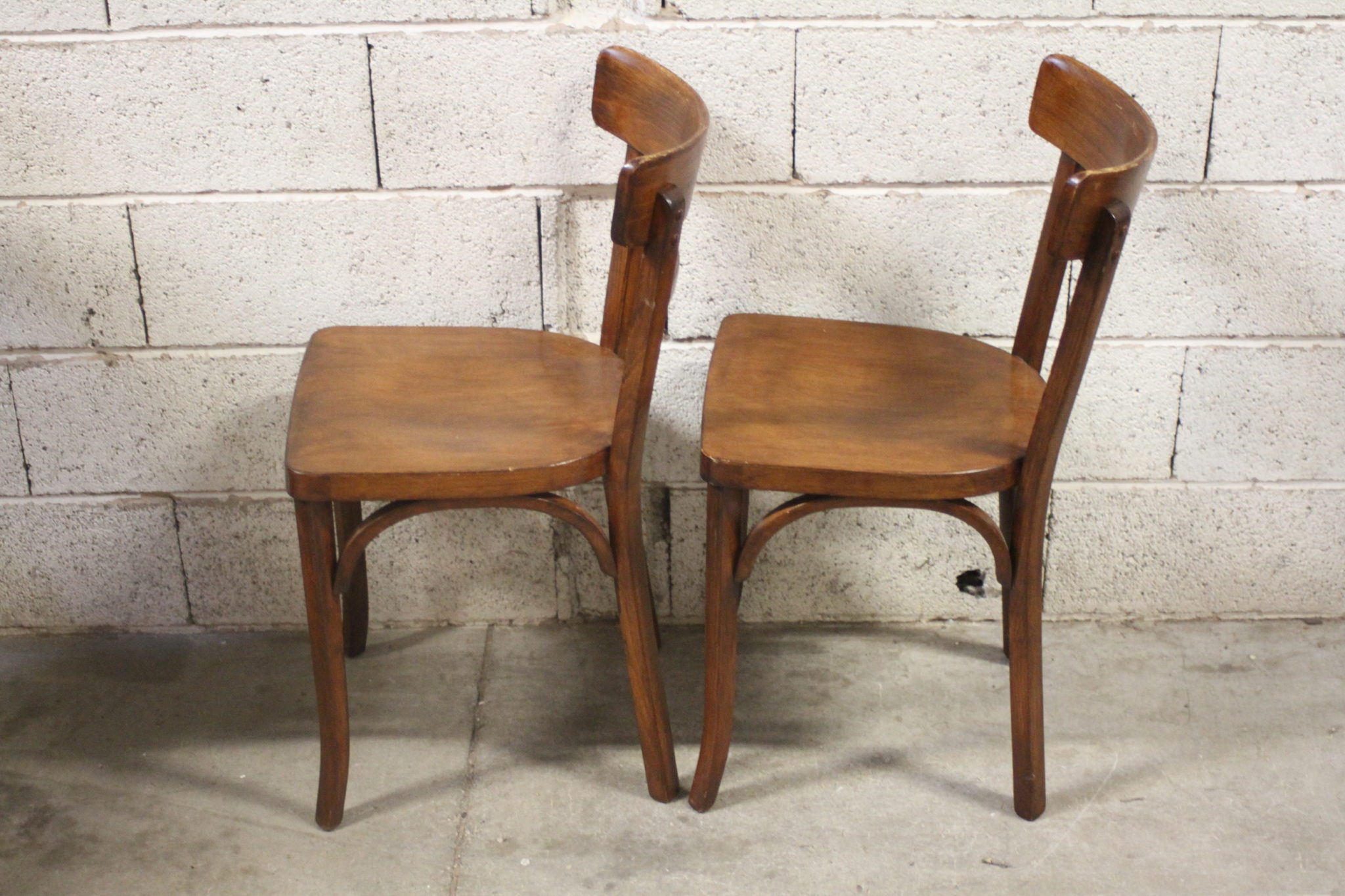Chaises bistrot en bois – Image 3