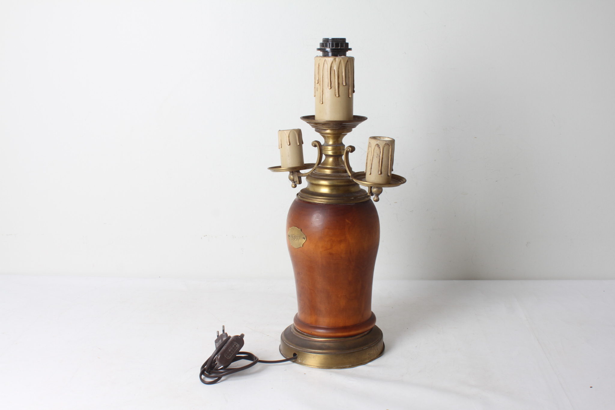 Lampe ancienne - Bois et laiton – Image 2