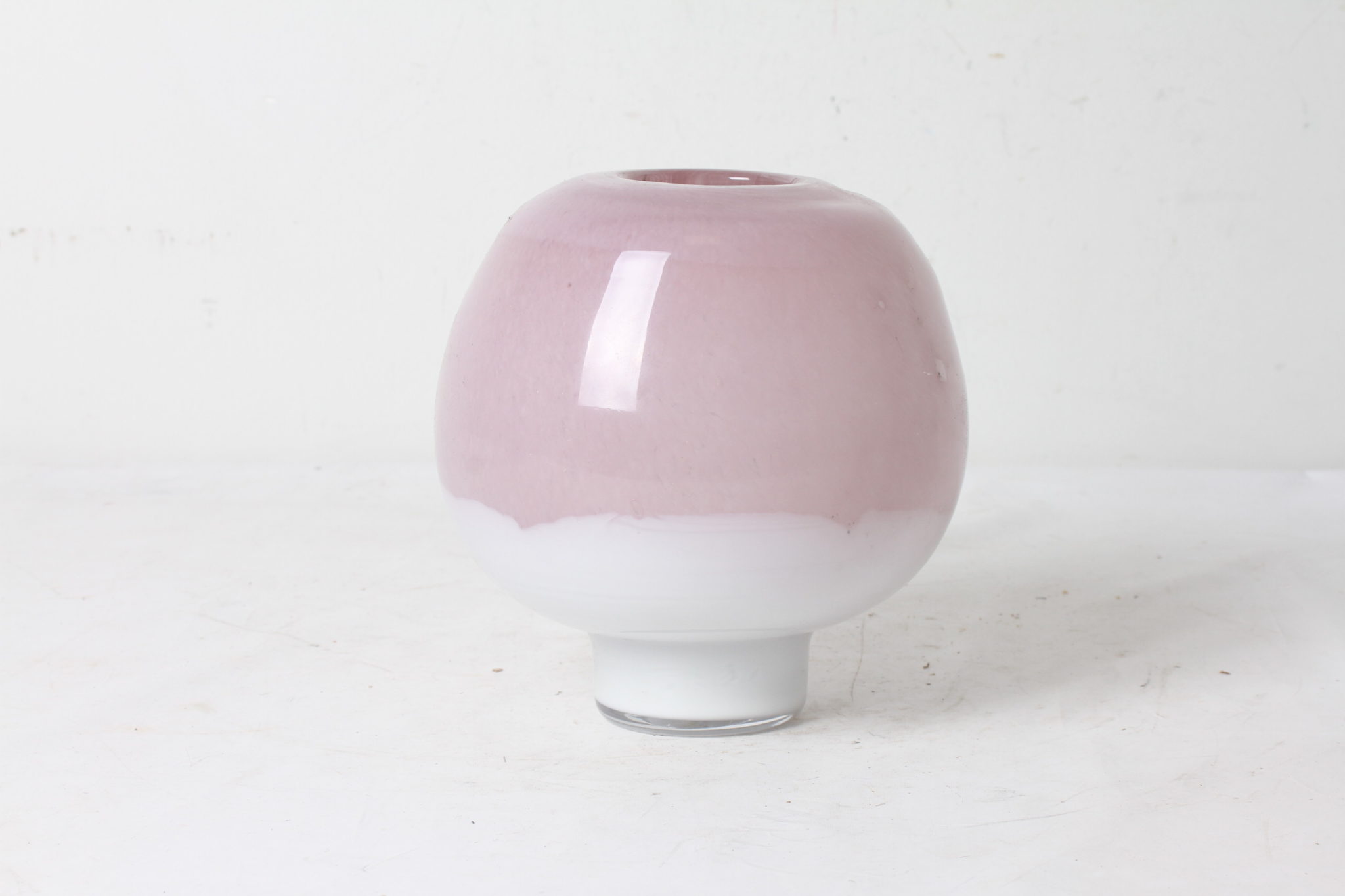 Vase boule design en verre – Image 2