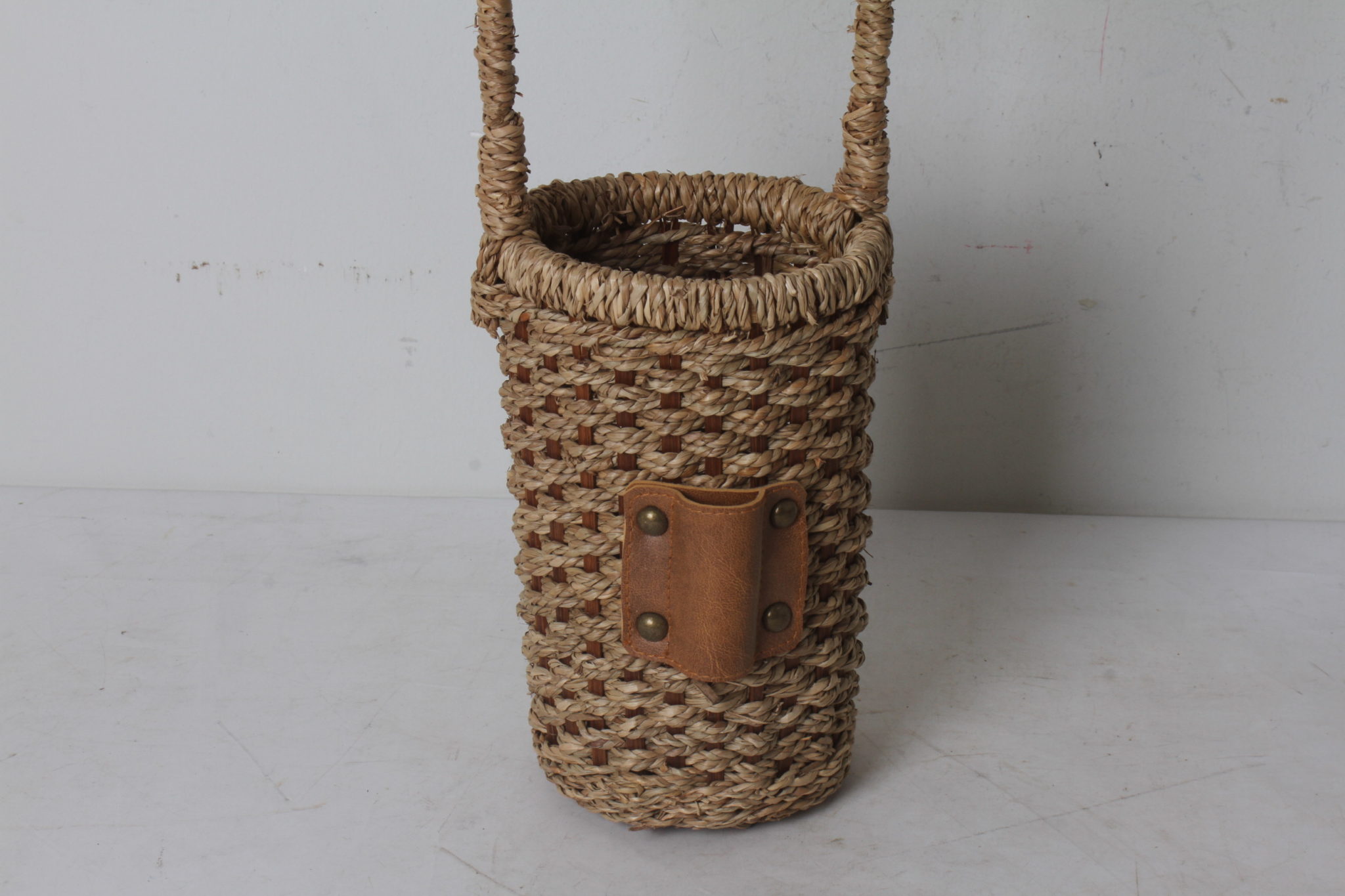 Porte bouteille en rotin – Image 4