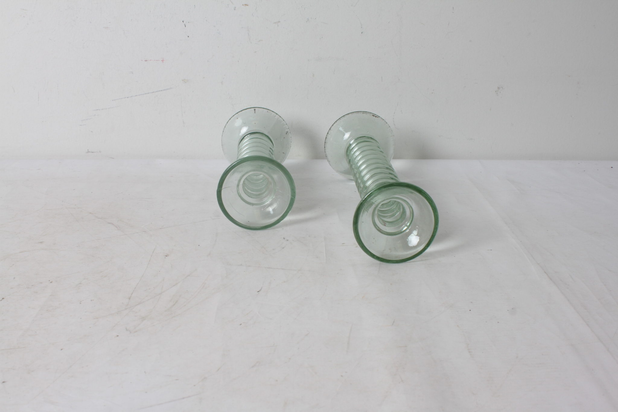 Bougeoirs vintage en verre d'art recyclé – Image 4
