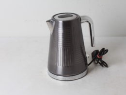 Bouilloire grande capacité - Russel Hobbs