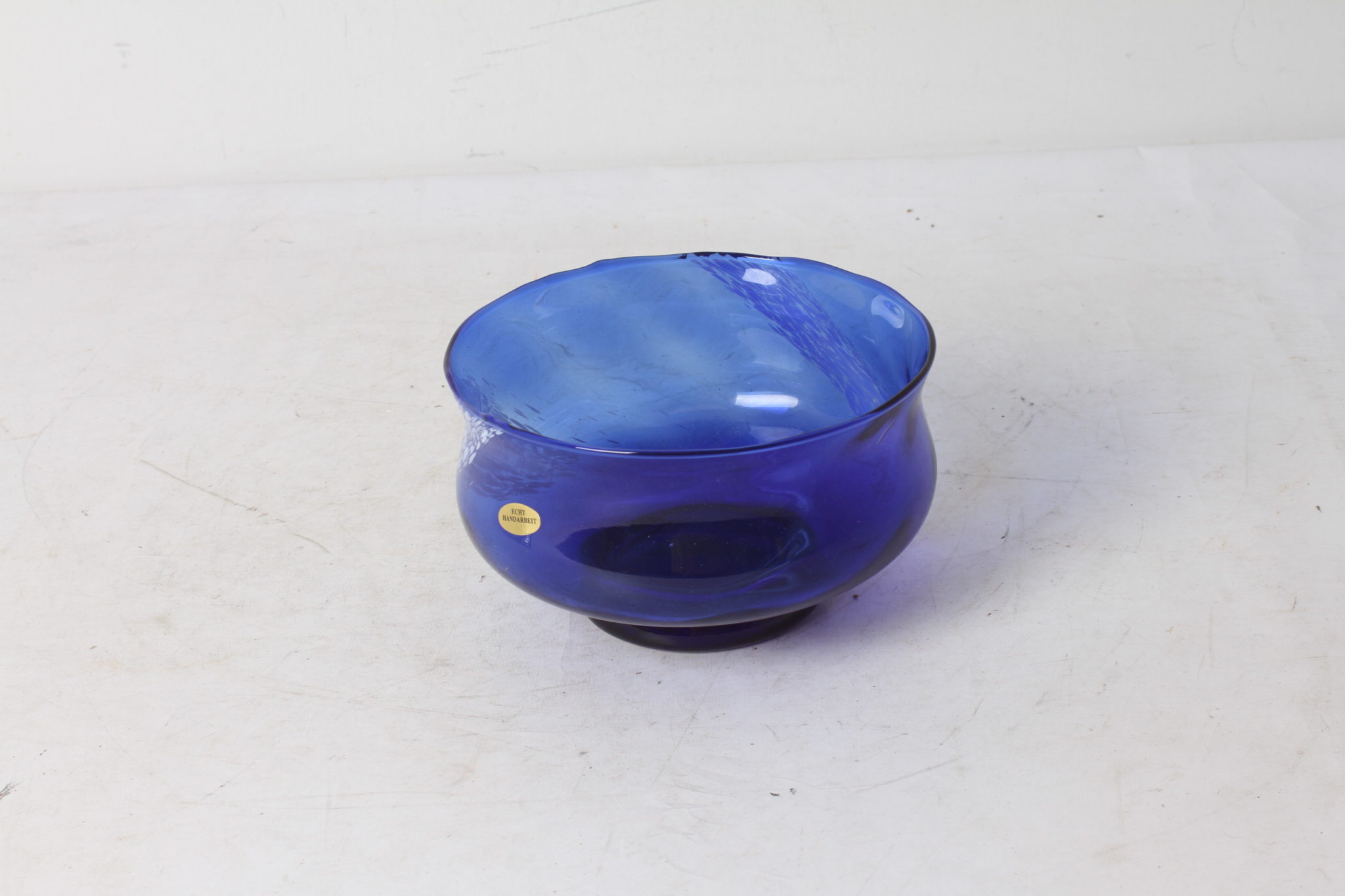 Coupe vintage en verre soufflé – Image 4