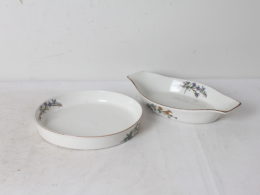 Lot de deux plats en céramique