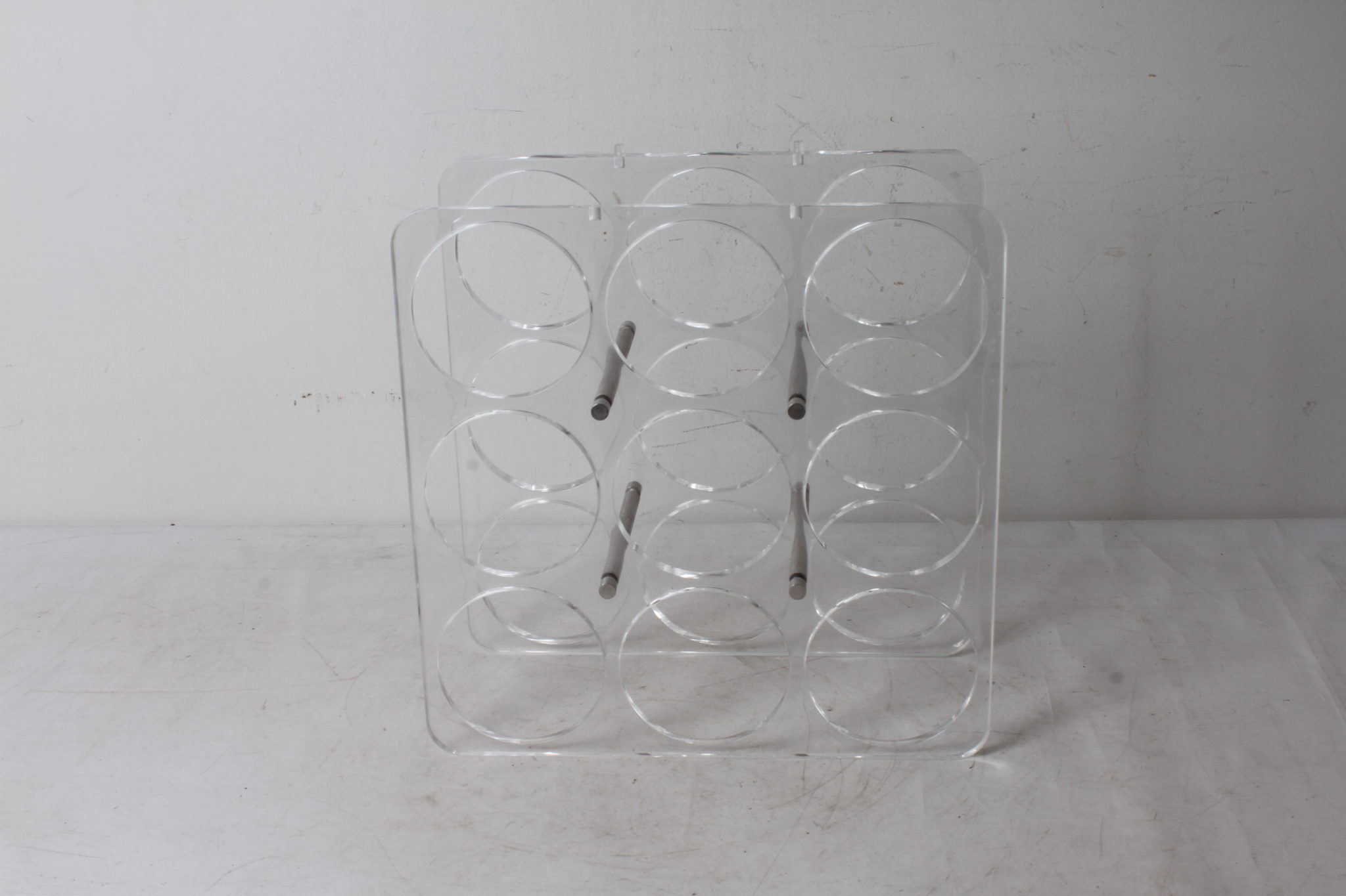 Porte-bouteilles en plexiglas – Image 3