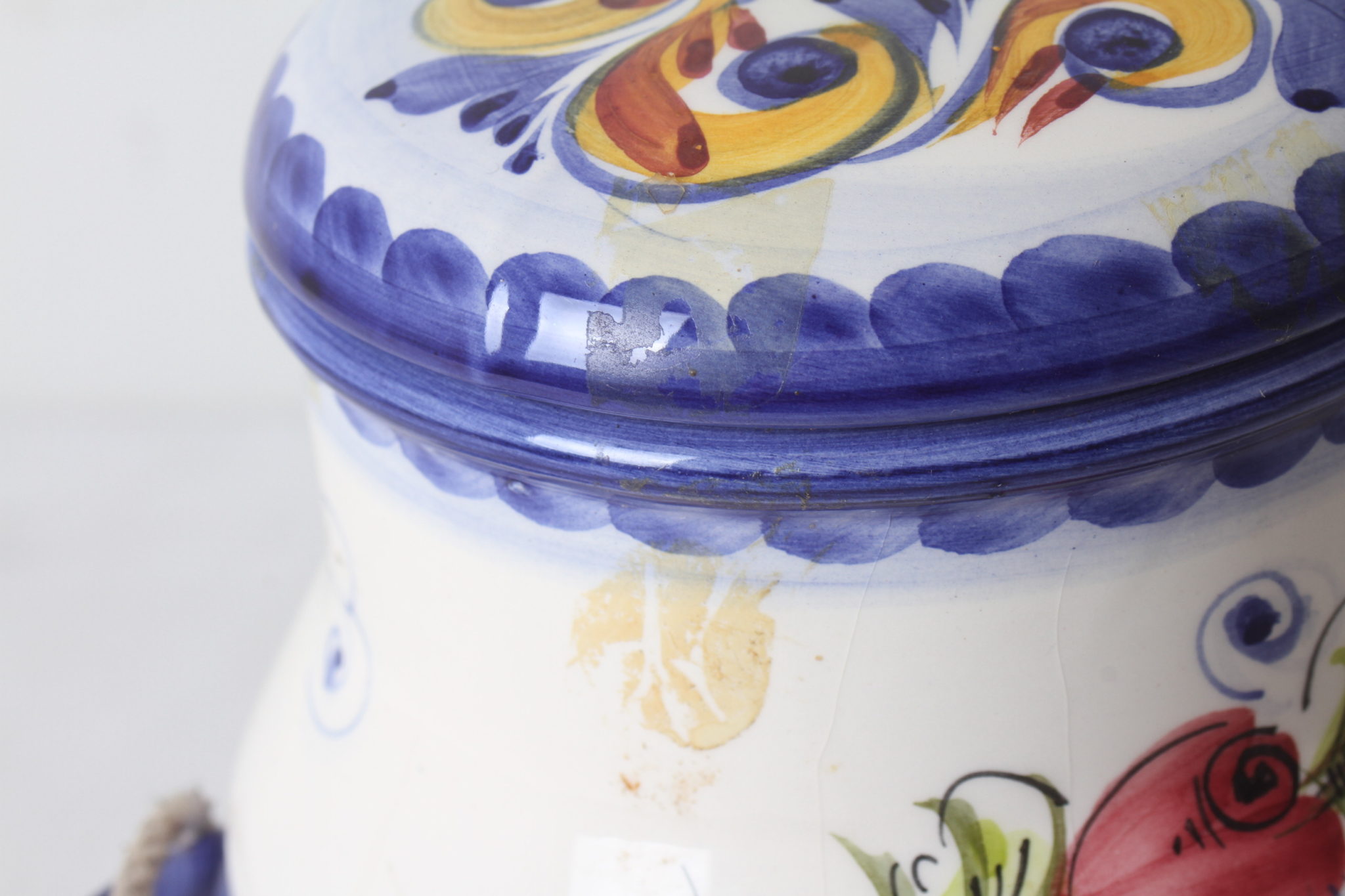 Pot à lait décoratif en faïence – Image 5