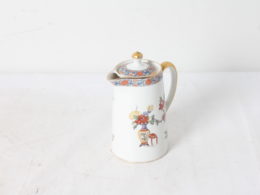Pot à lait en porcelaine de Limoges - B&C