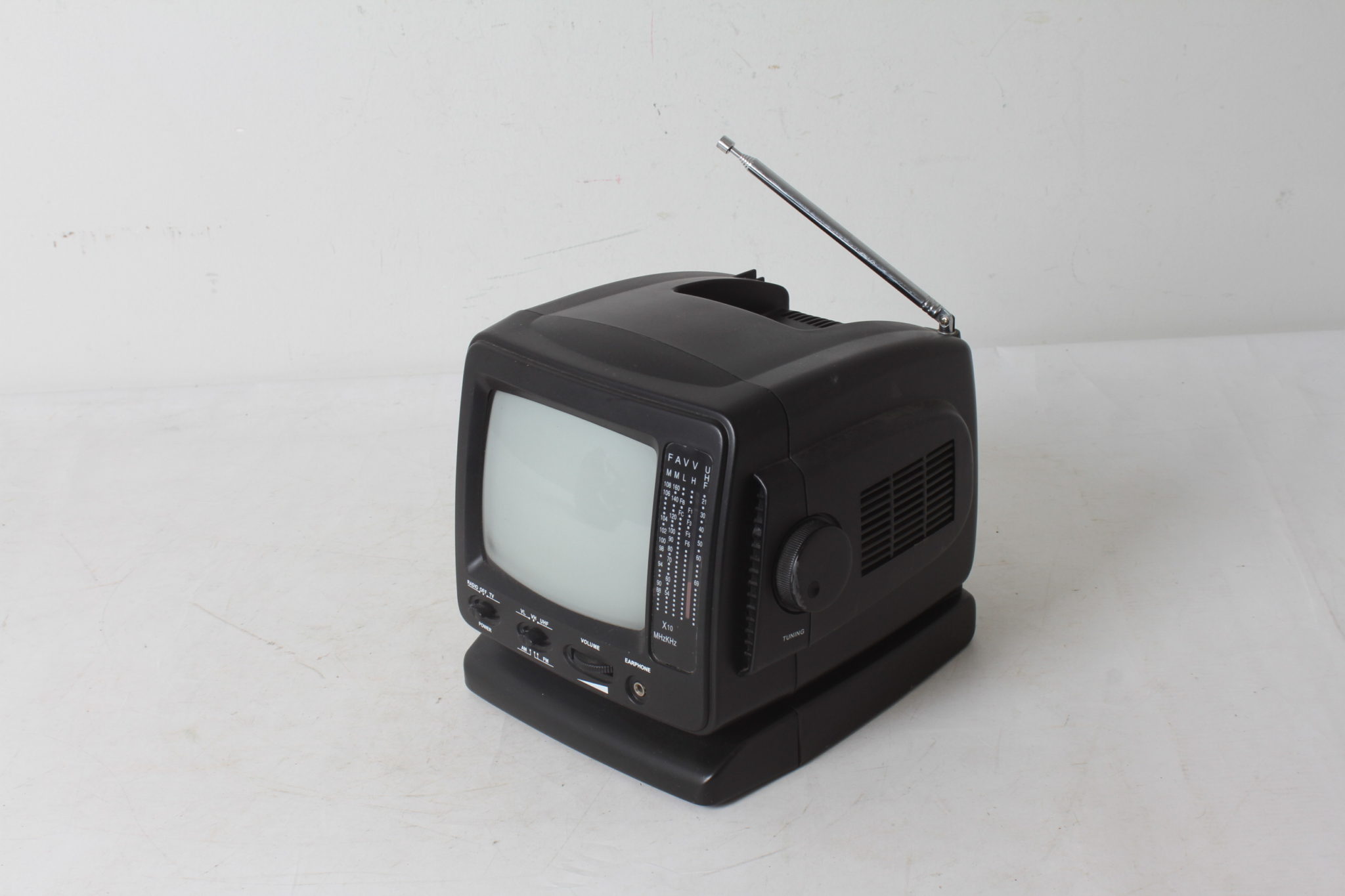 Mini téléviseur / Radio vintage