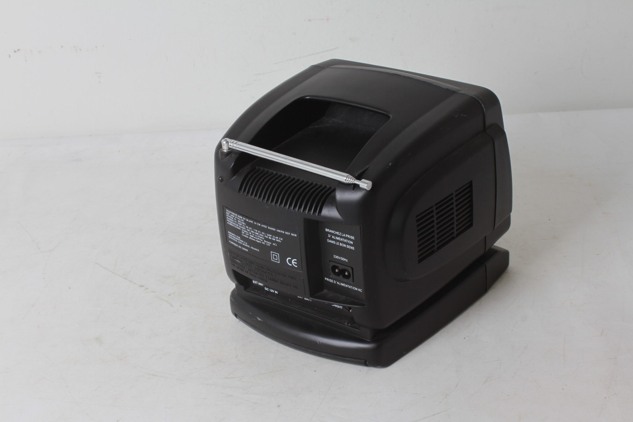 Mini téléviseur / Radio vintage – Image 5