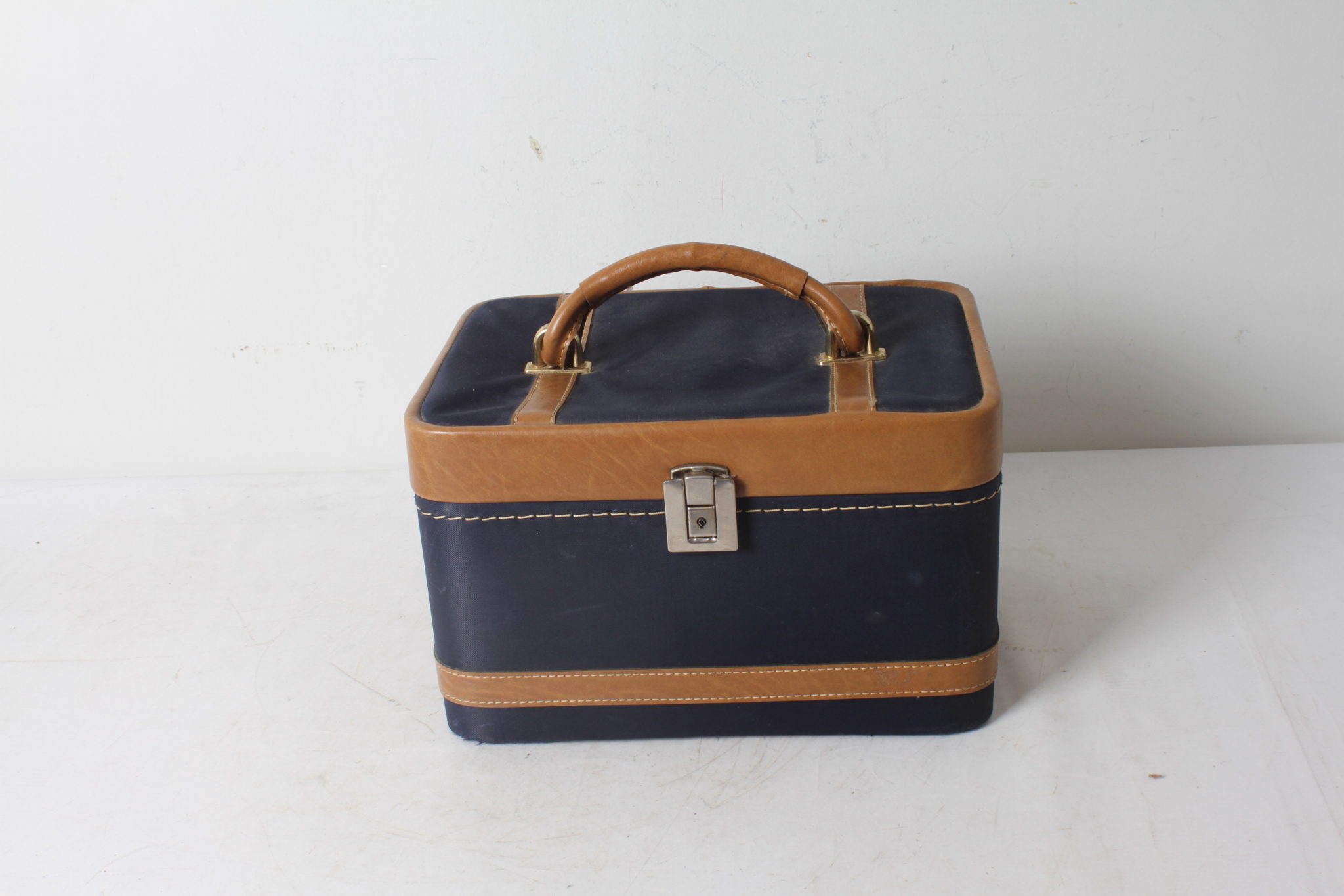 Vanity Case en Simili et tissus marine – Image 3