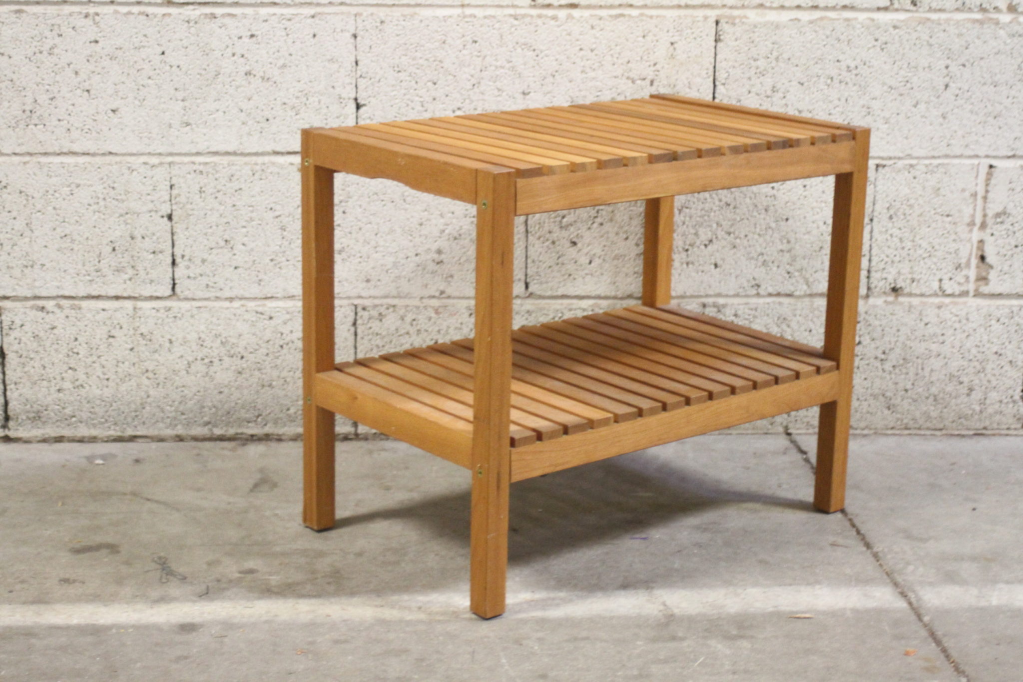 Petit meuble de rangement