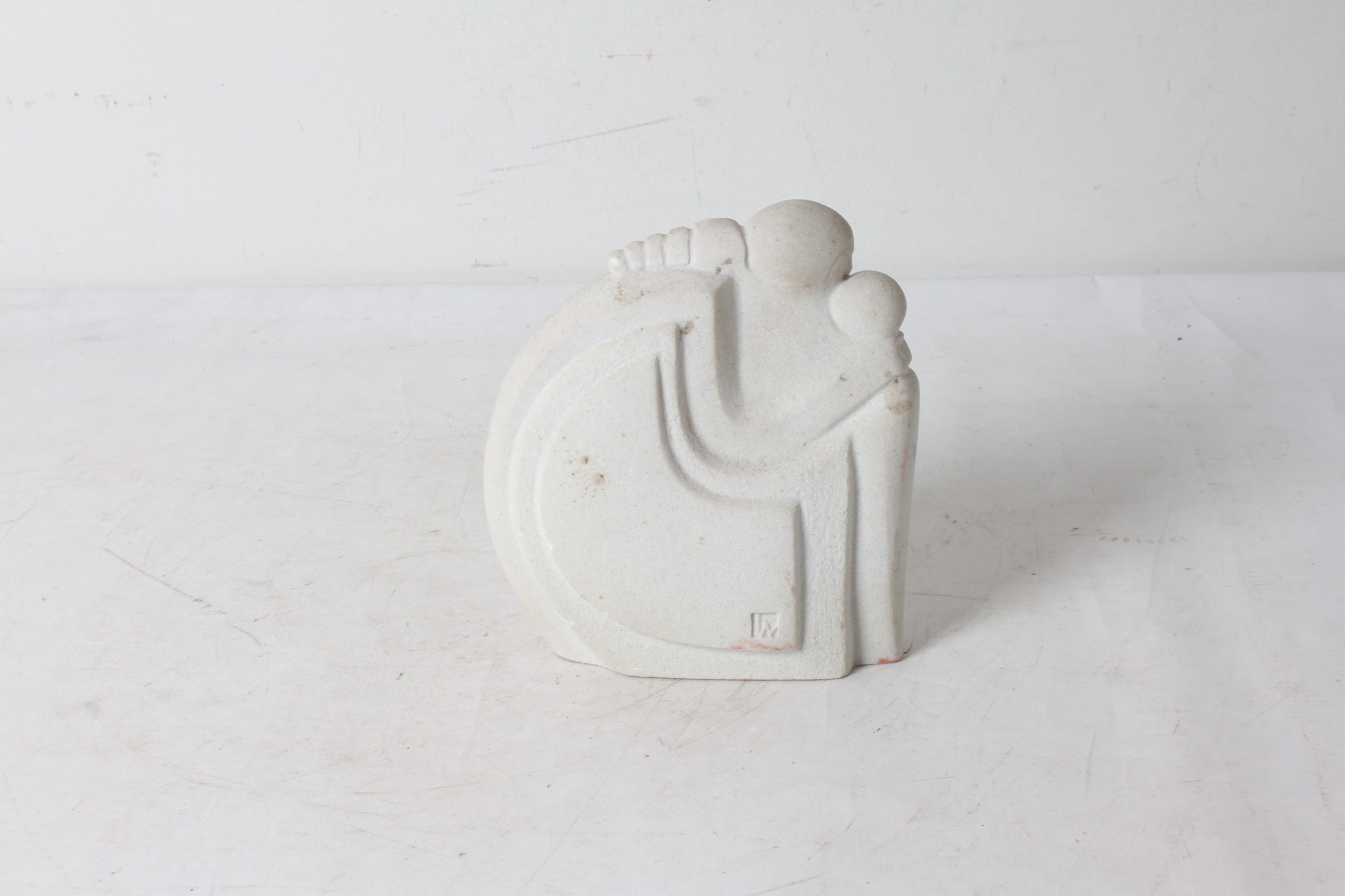 Sculpture abstraite en grès - Marbell – Image 3
