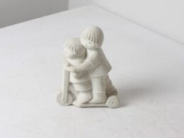 Figurine Mar Bell en grès