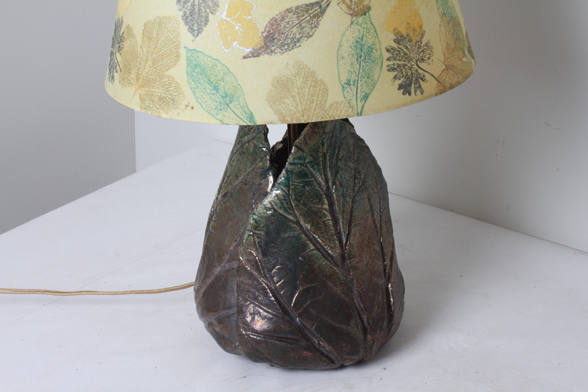 Lampe de table brutaliste – Image 3
