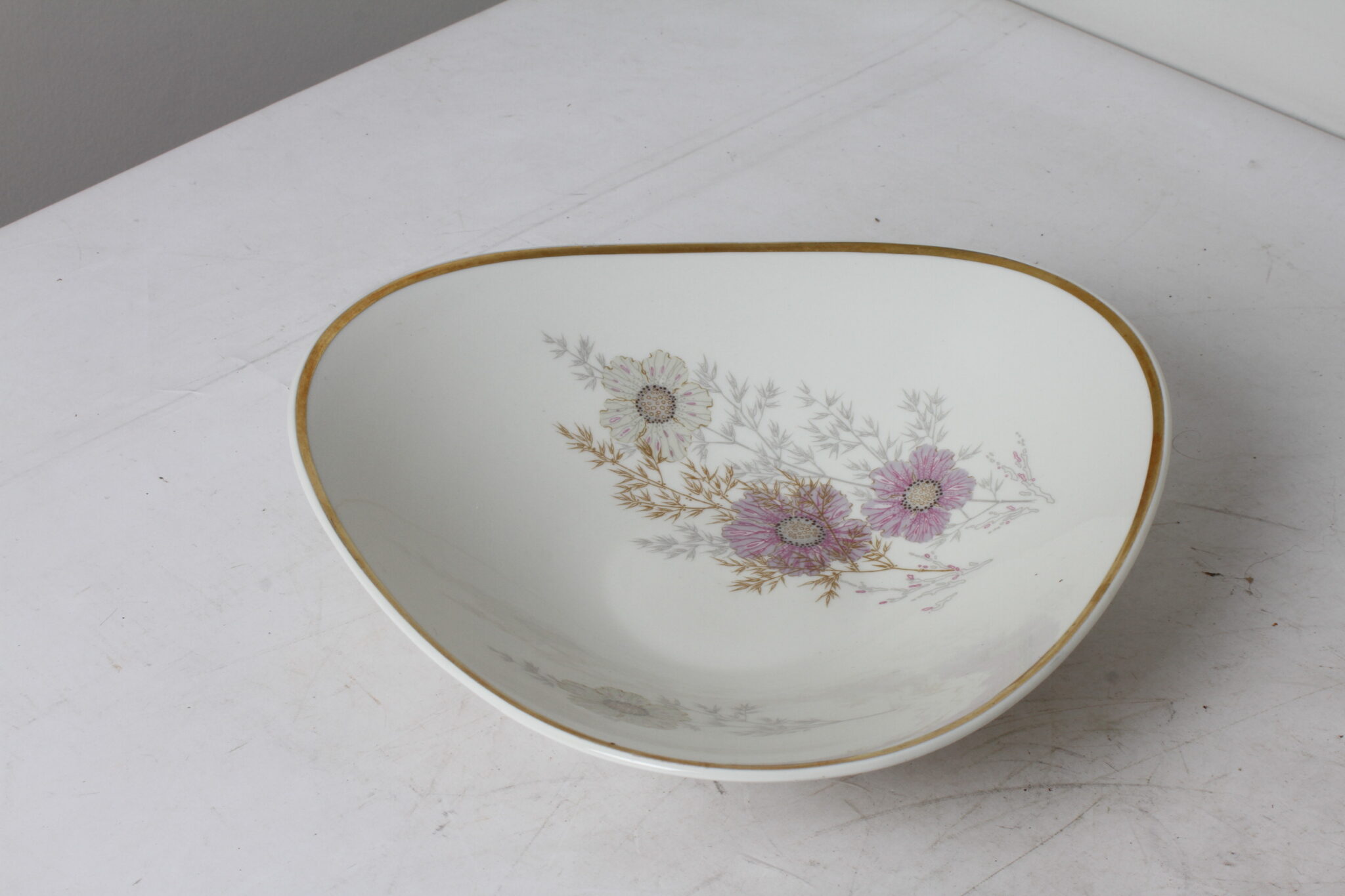 Assiette triangulaire PMR Bavaria Jaeger & Co – Image 2