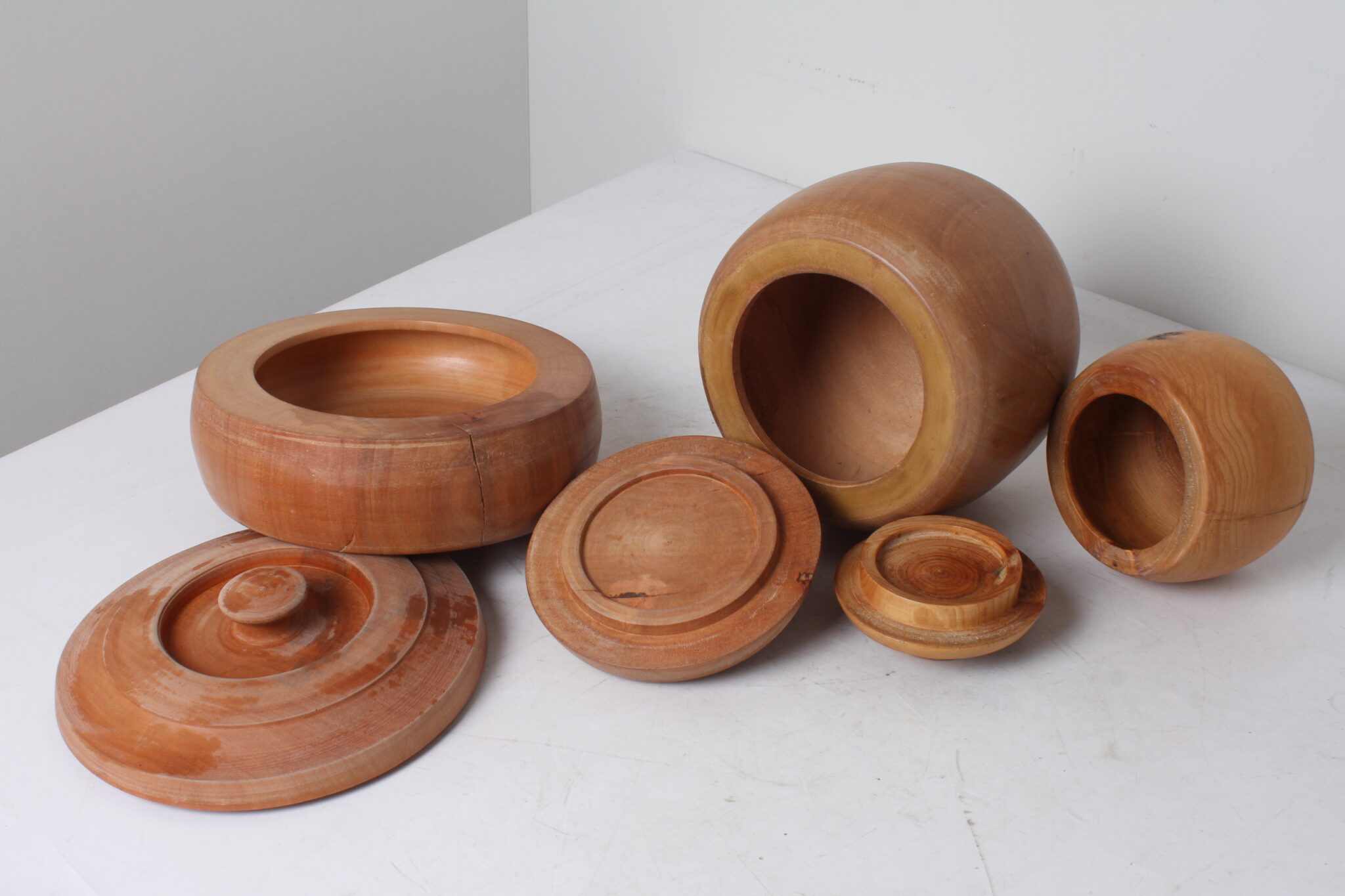 Lot de 3 pots en bois tourné – Image 2