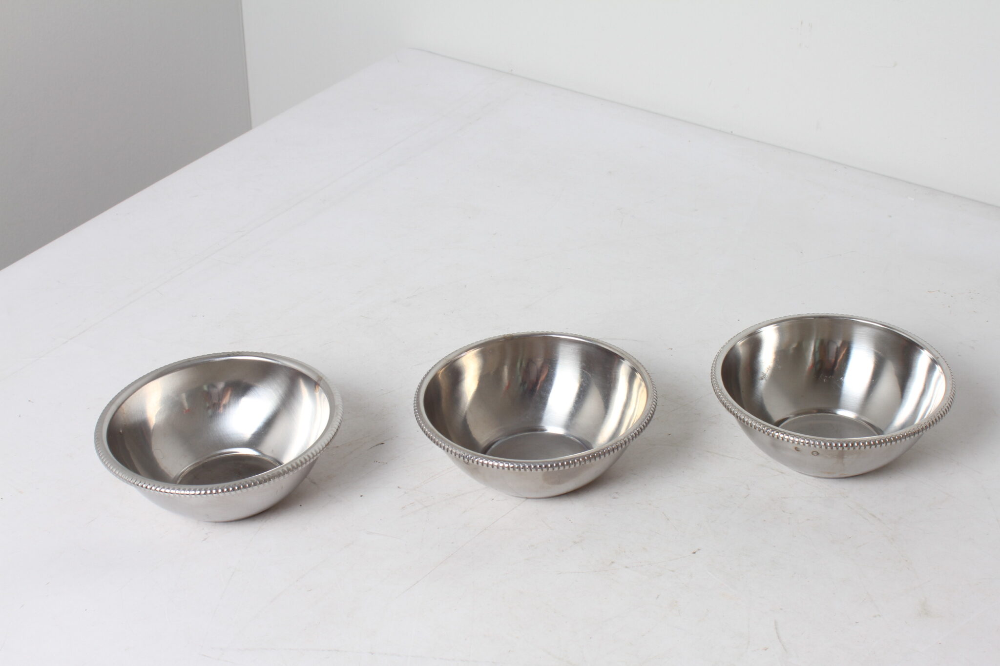 Lot de 3 bols rince-doigts en métal