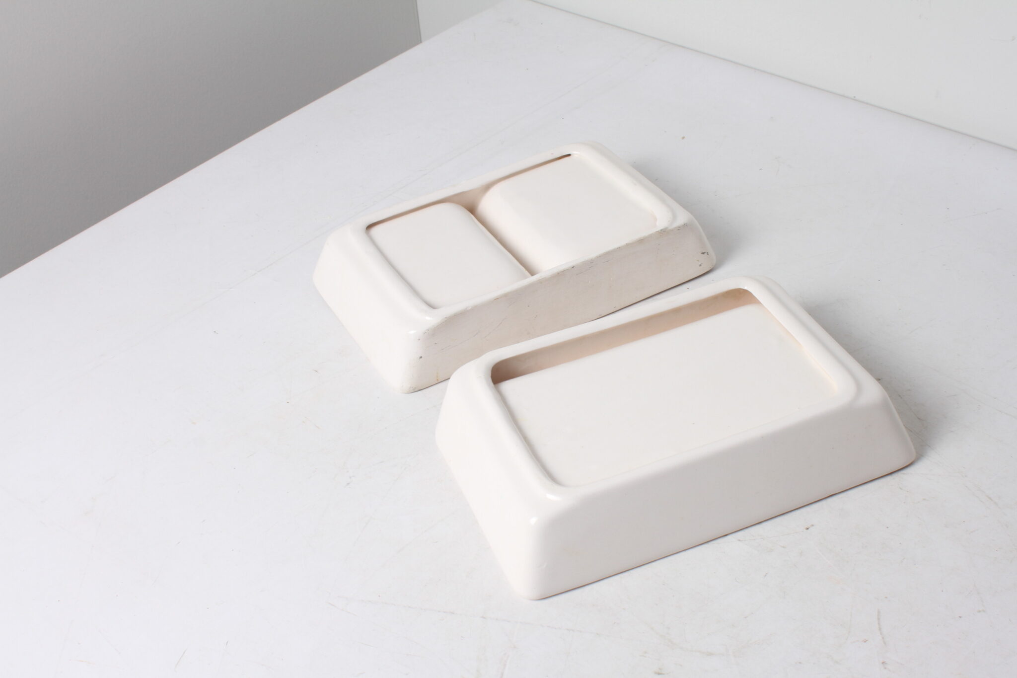 Paire de plats à hors d'oeuvre – Image 3