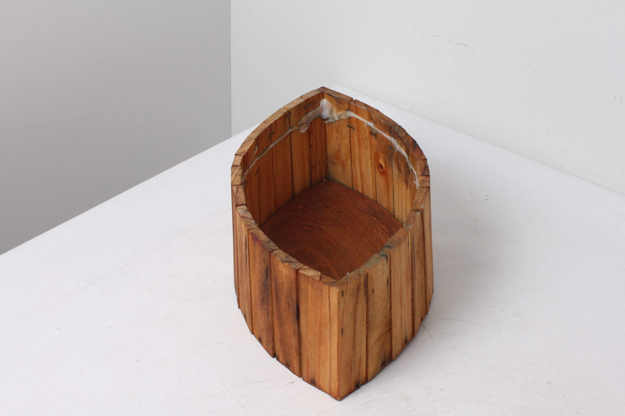 Petite jardinière décorative en bois – Image 2