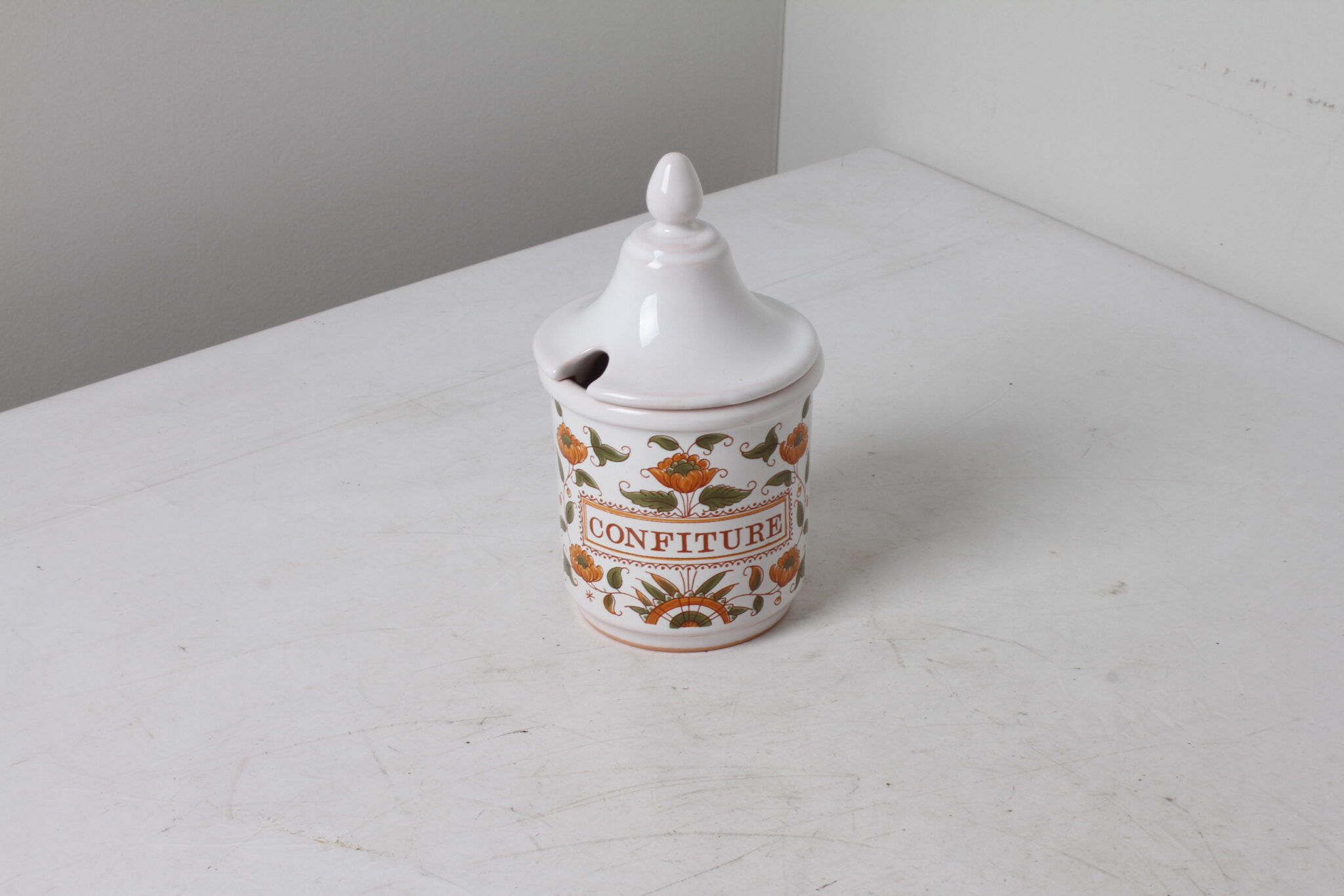 Pot à confiture décor G.F. Moustiers