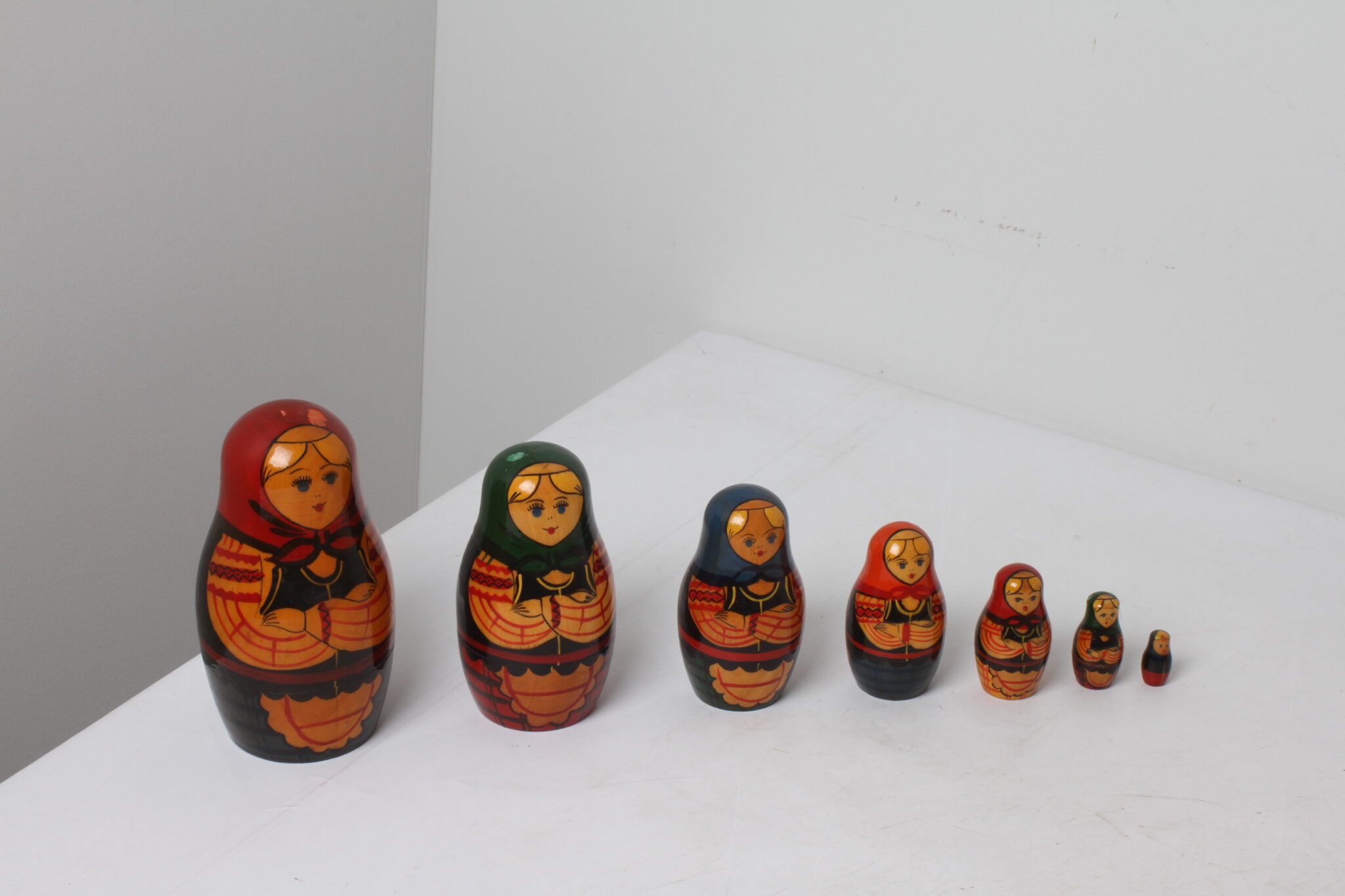 Poupées russes, Matriochka en bois – Image 4