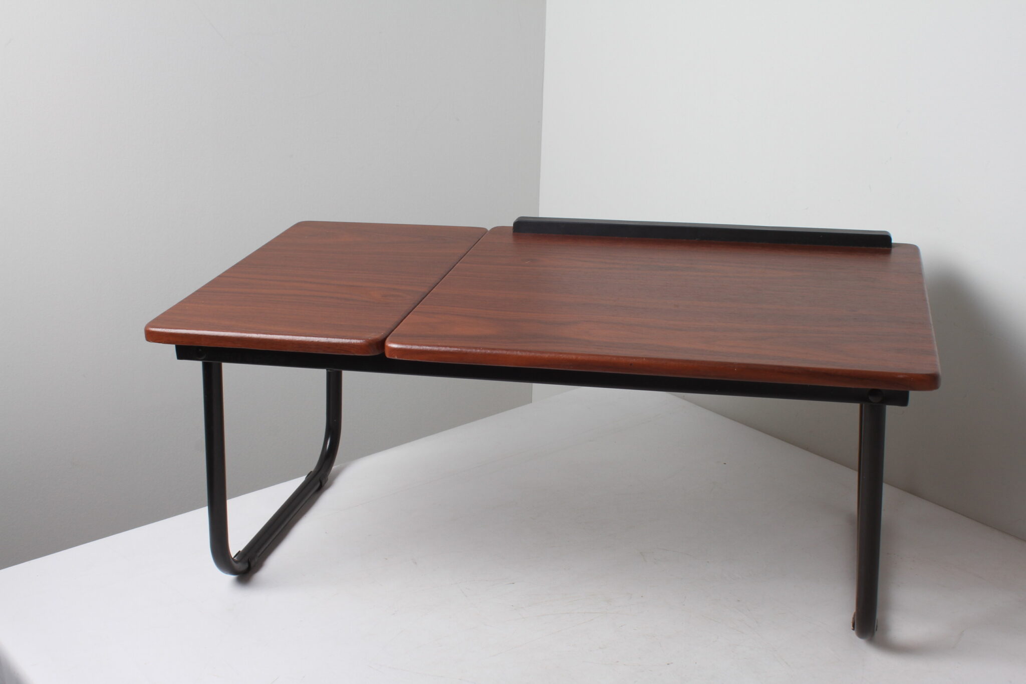 Table de lit inclinable en bois et métal