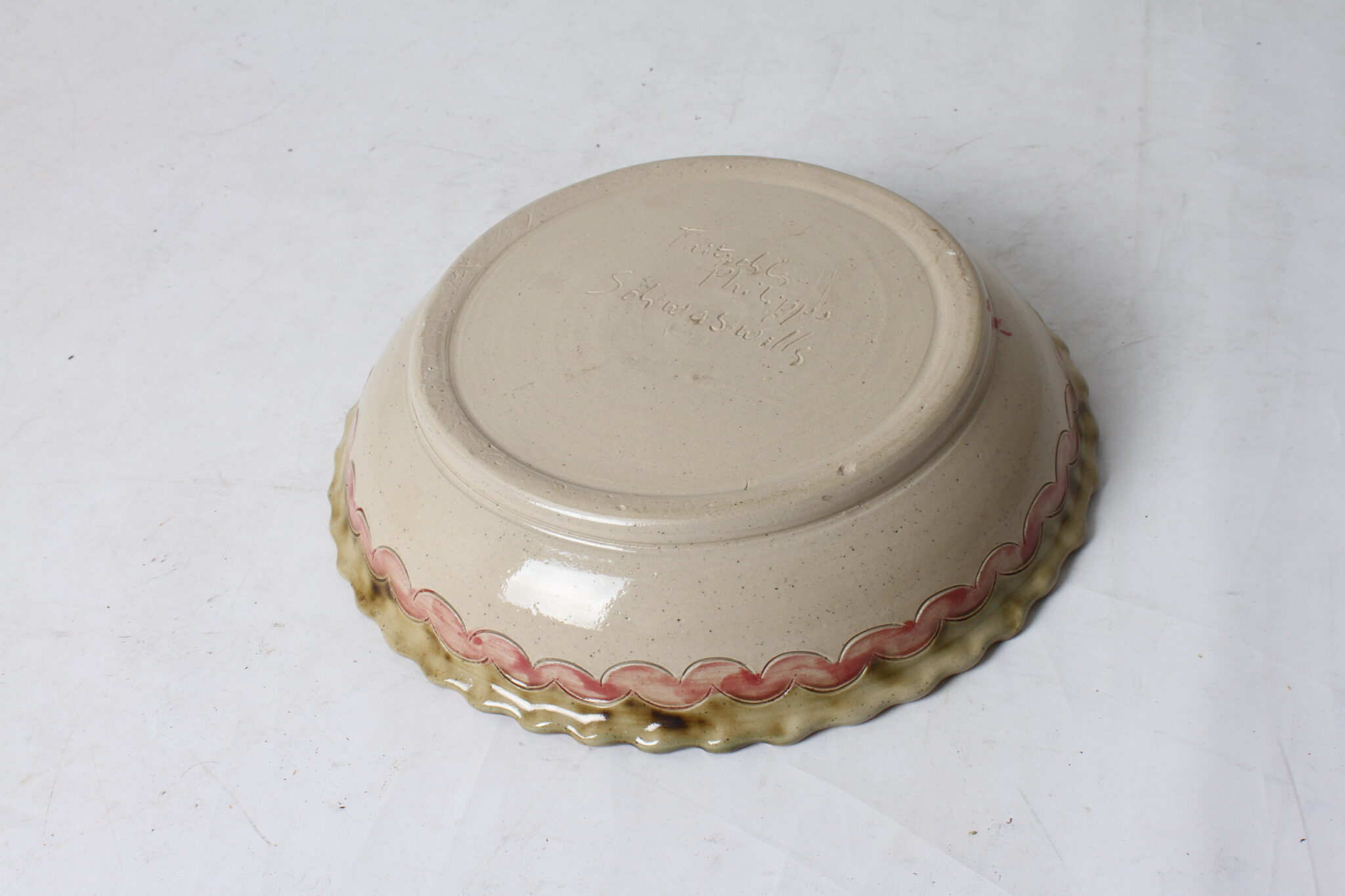 Assiette décorative signée – Image 4