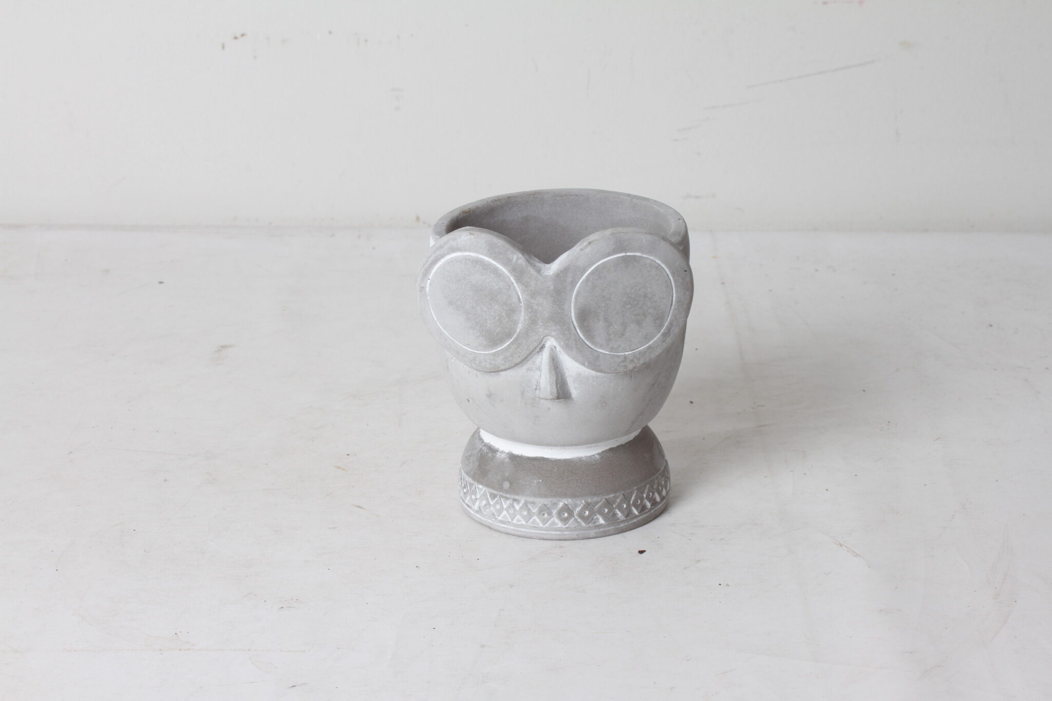 Petit cache -pot rigolo