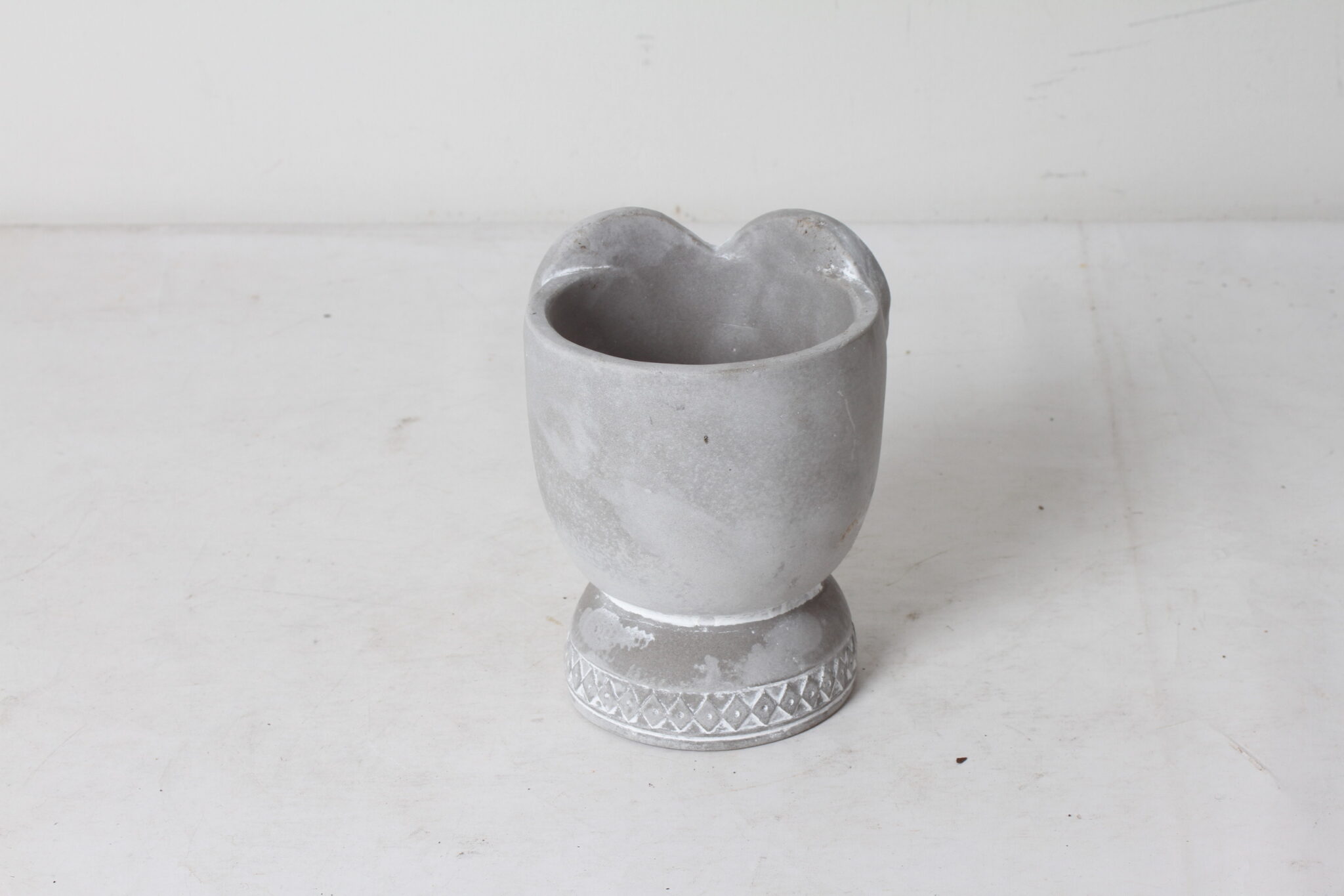 Petit cache -pot rigolo – Image 3