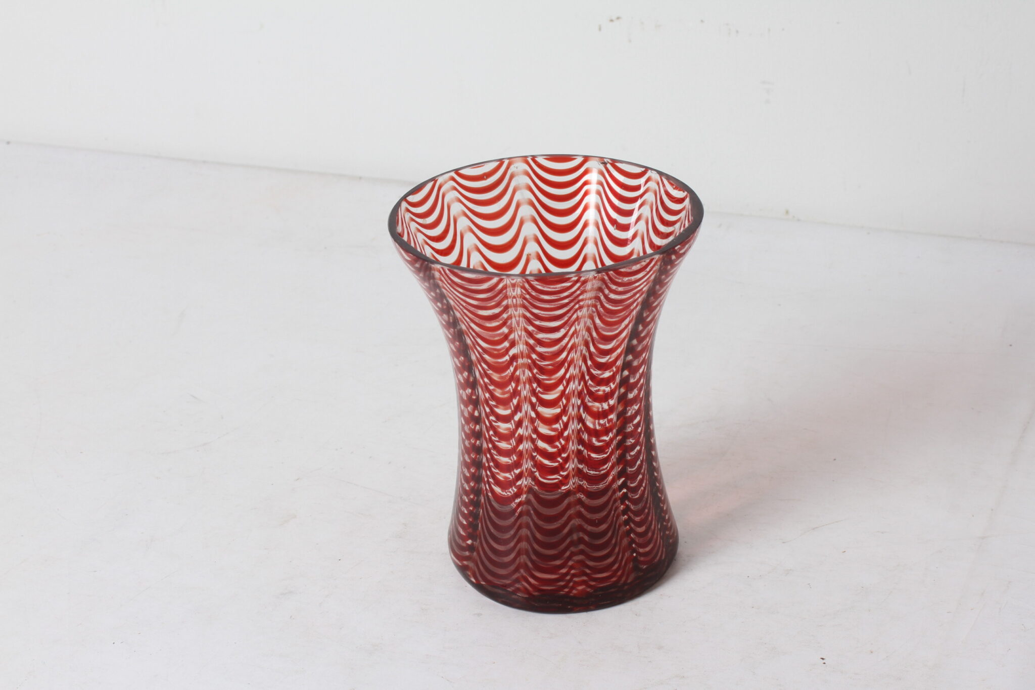 Vase en verre design vintage