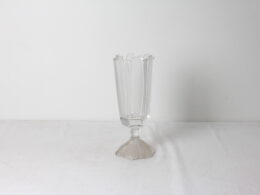 Ancien vase à céléri en verre