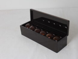 Coffret ronds de serviette laqués