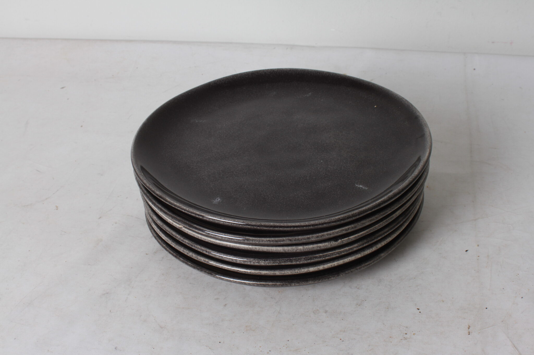 Assiettes à dessert en grès – Image 3