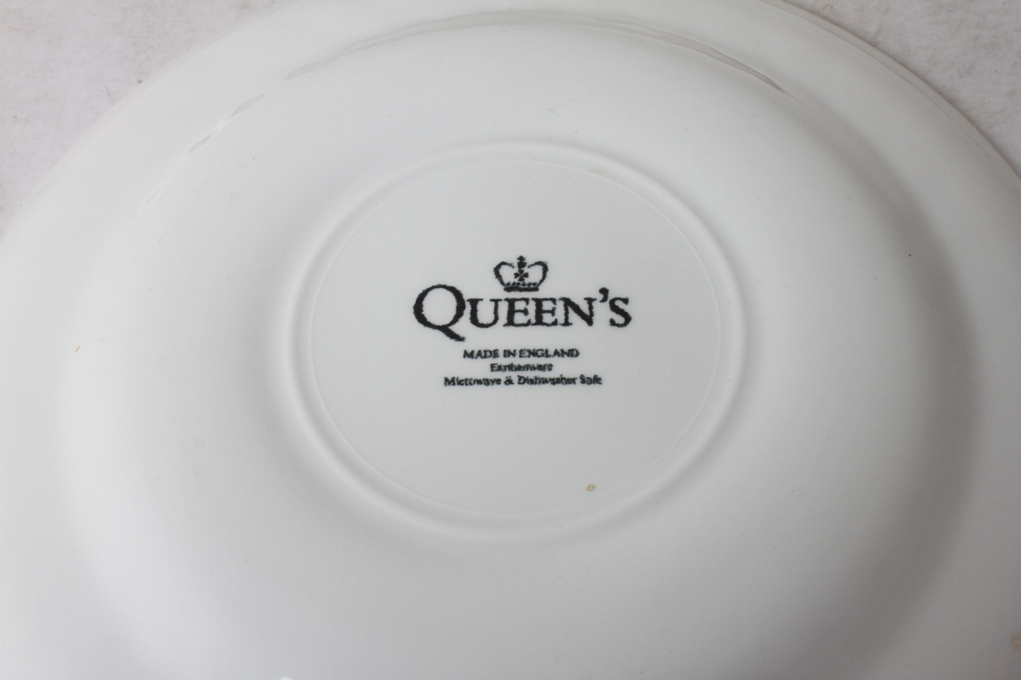 Assiettes plates en faïence - Queen's – Image 4