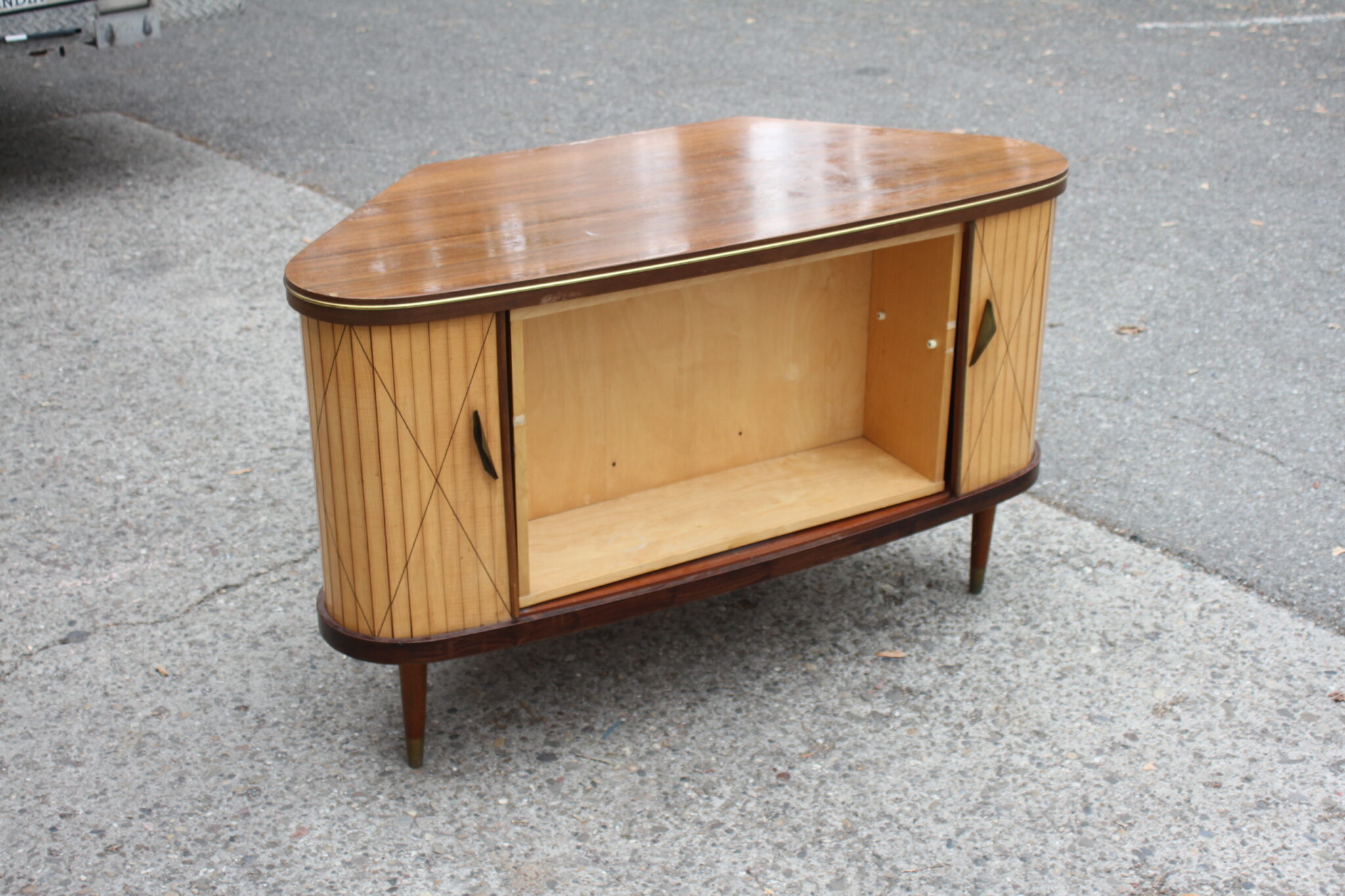 Meuble bar d'angle vintage – Image 2