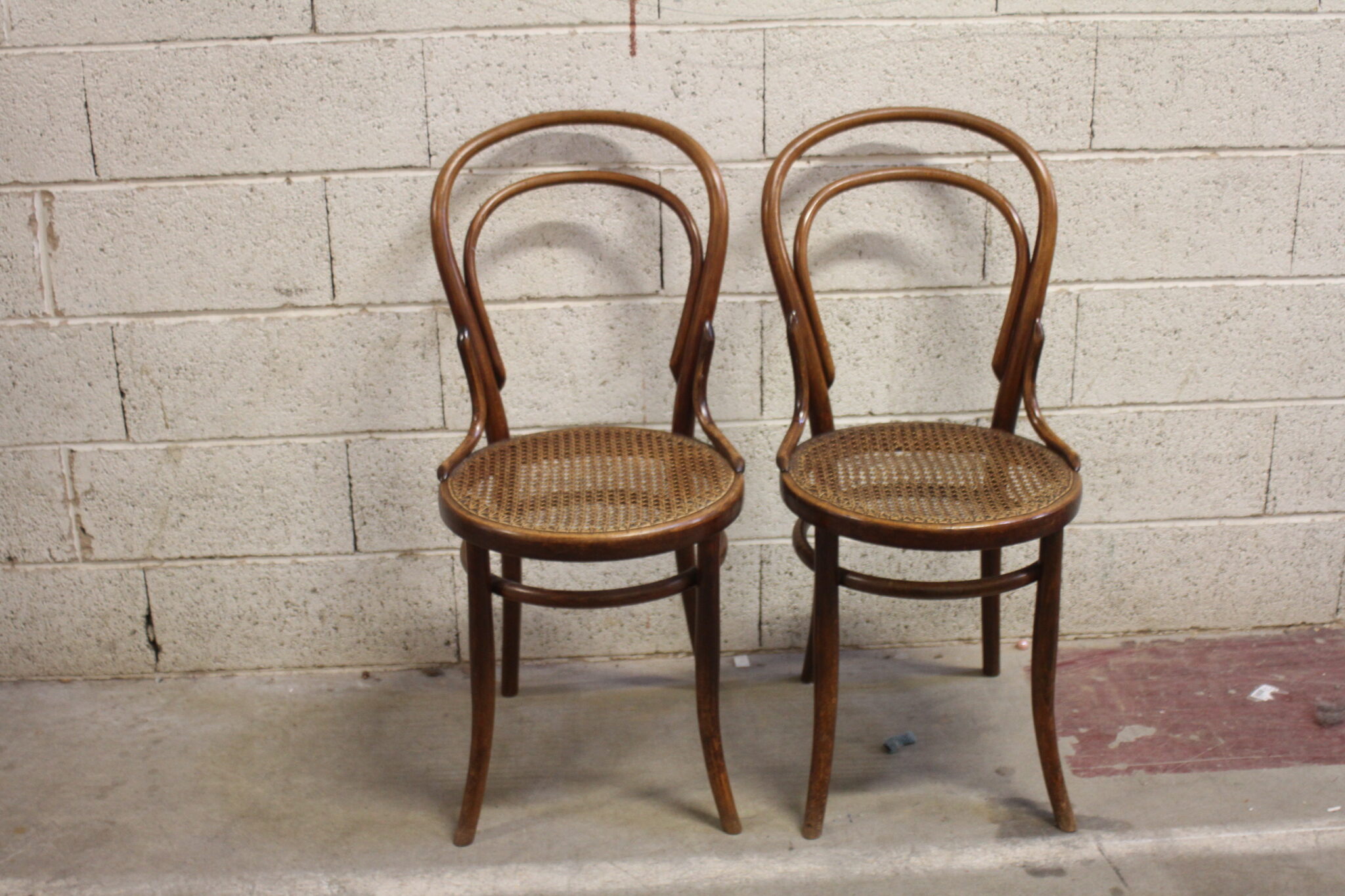 Anciennes chaises bistrot – Image 2
