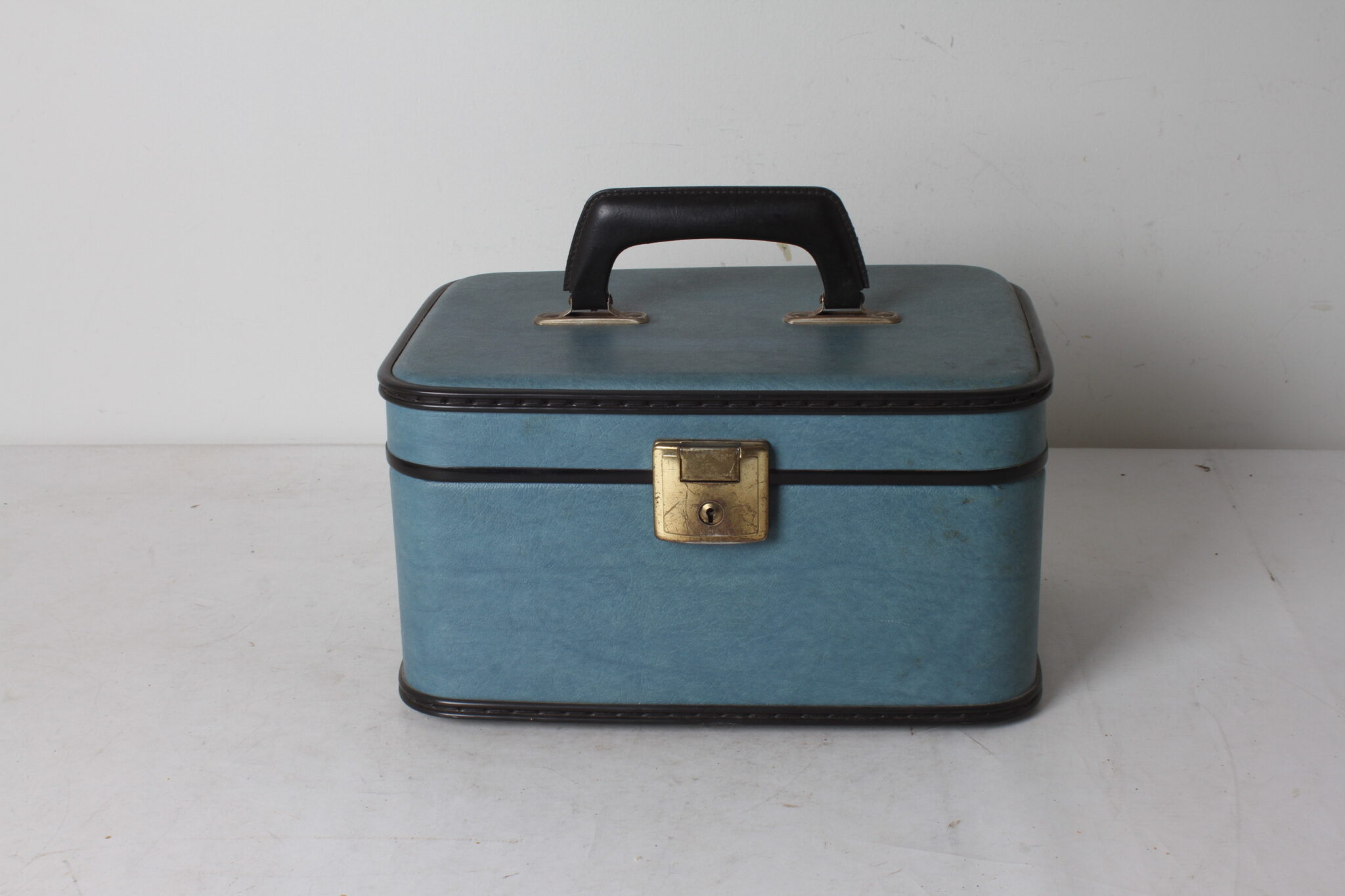 Vanity vintage en skaï bleu – Image 2
