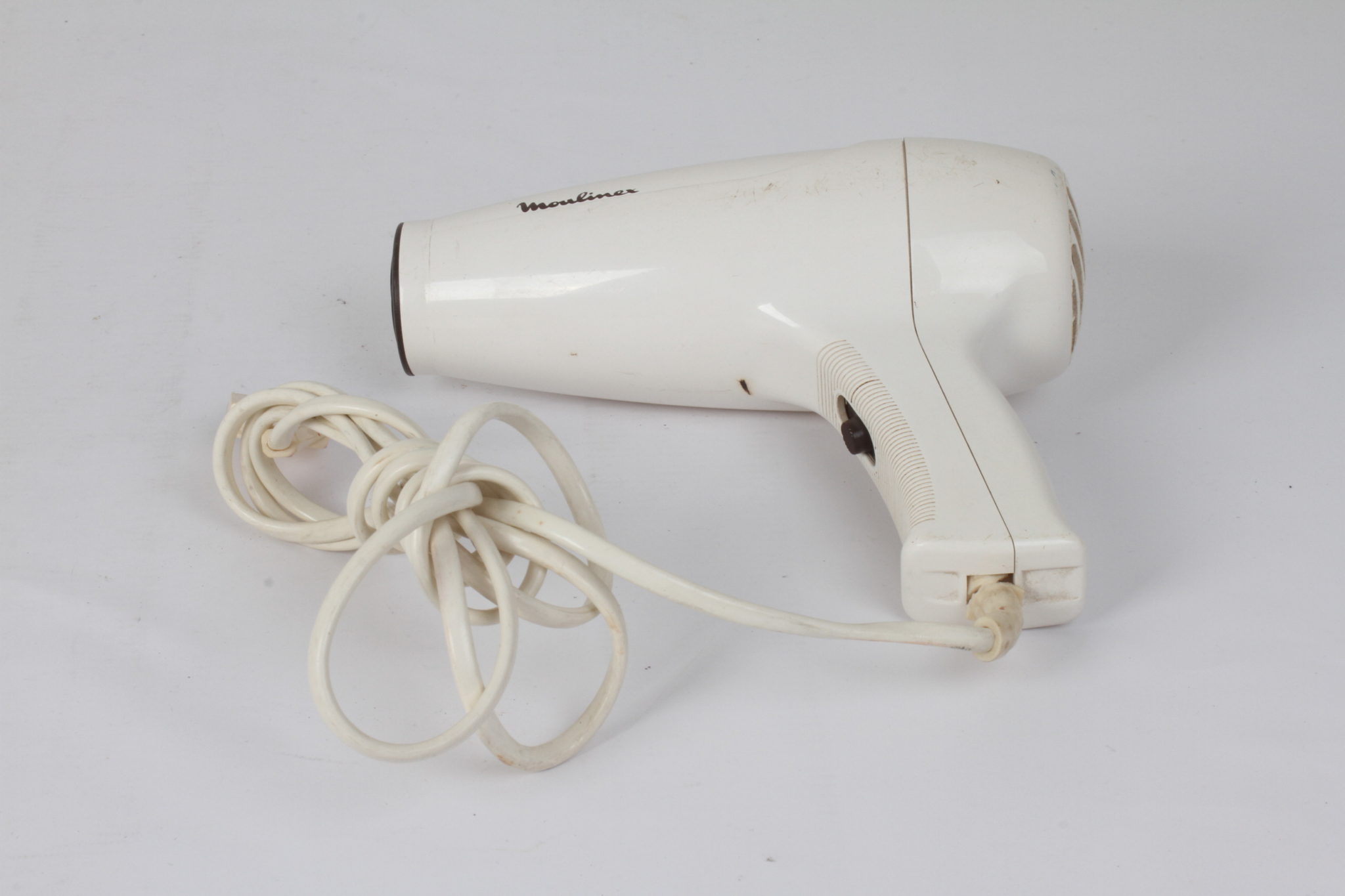 emmaus-scherwiller-sèche-cheveux-emmaus-occasion-label-emmaus-emmaus-boutique-en-ligne-idée-cadeau (4)