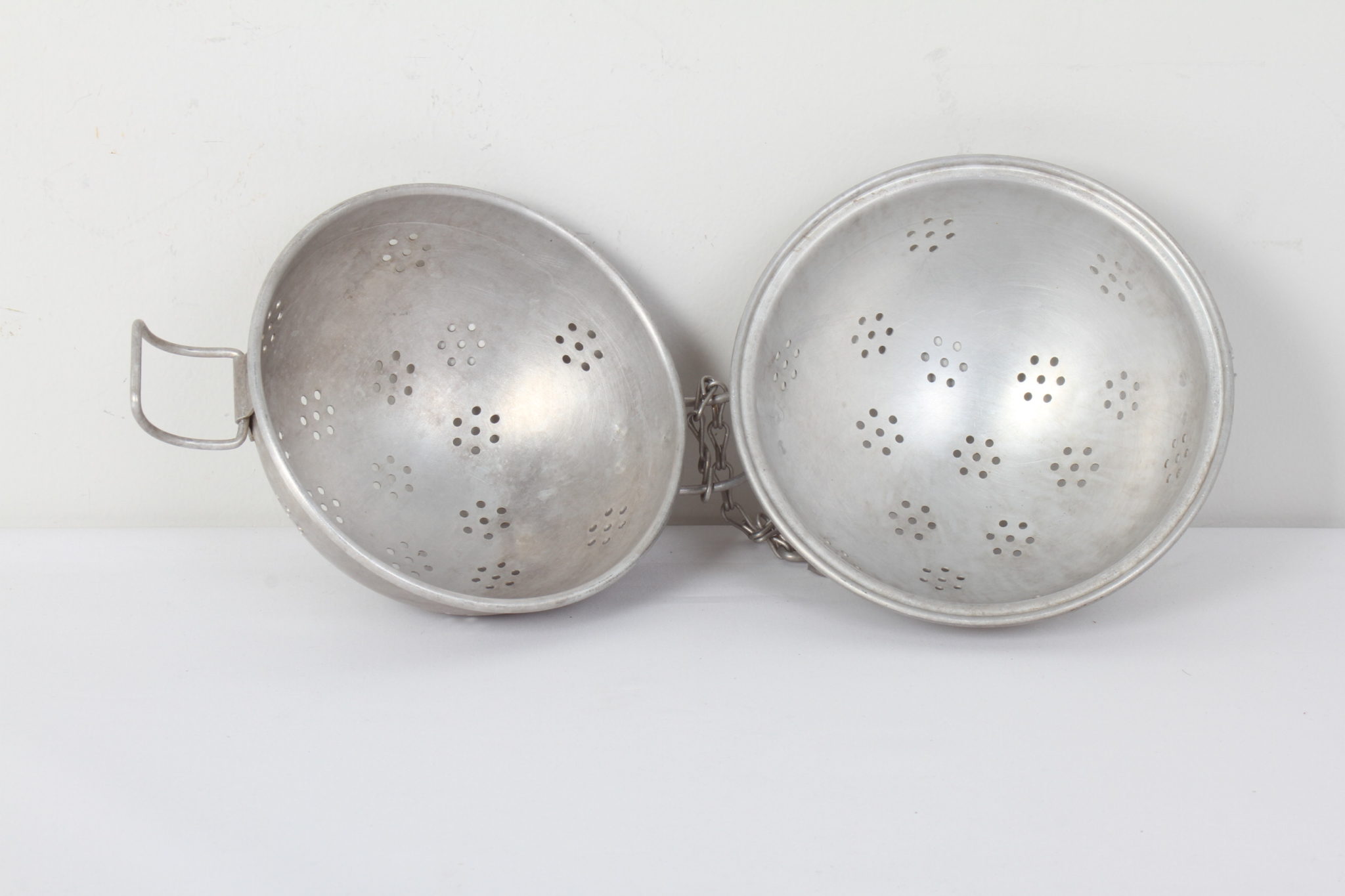 ancienne-boule-a-rix-vintage-marque-tournux-aluminium-occasion-seconde-main-emmaus-scherwiller-etikette (1)