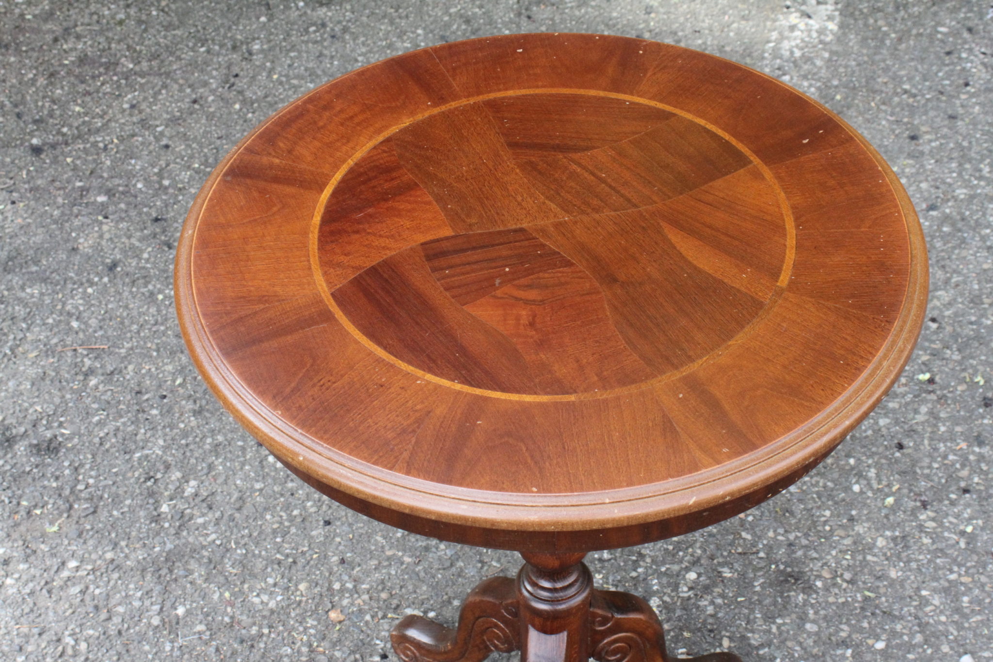 table-d'appoint-gueridon-tripode-bois-marquetterie-mobilier-brocante-occasion-emmaus-scherwiller-etikette (4)