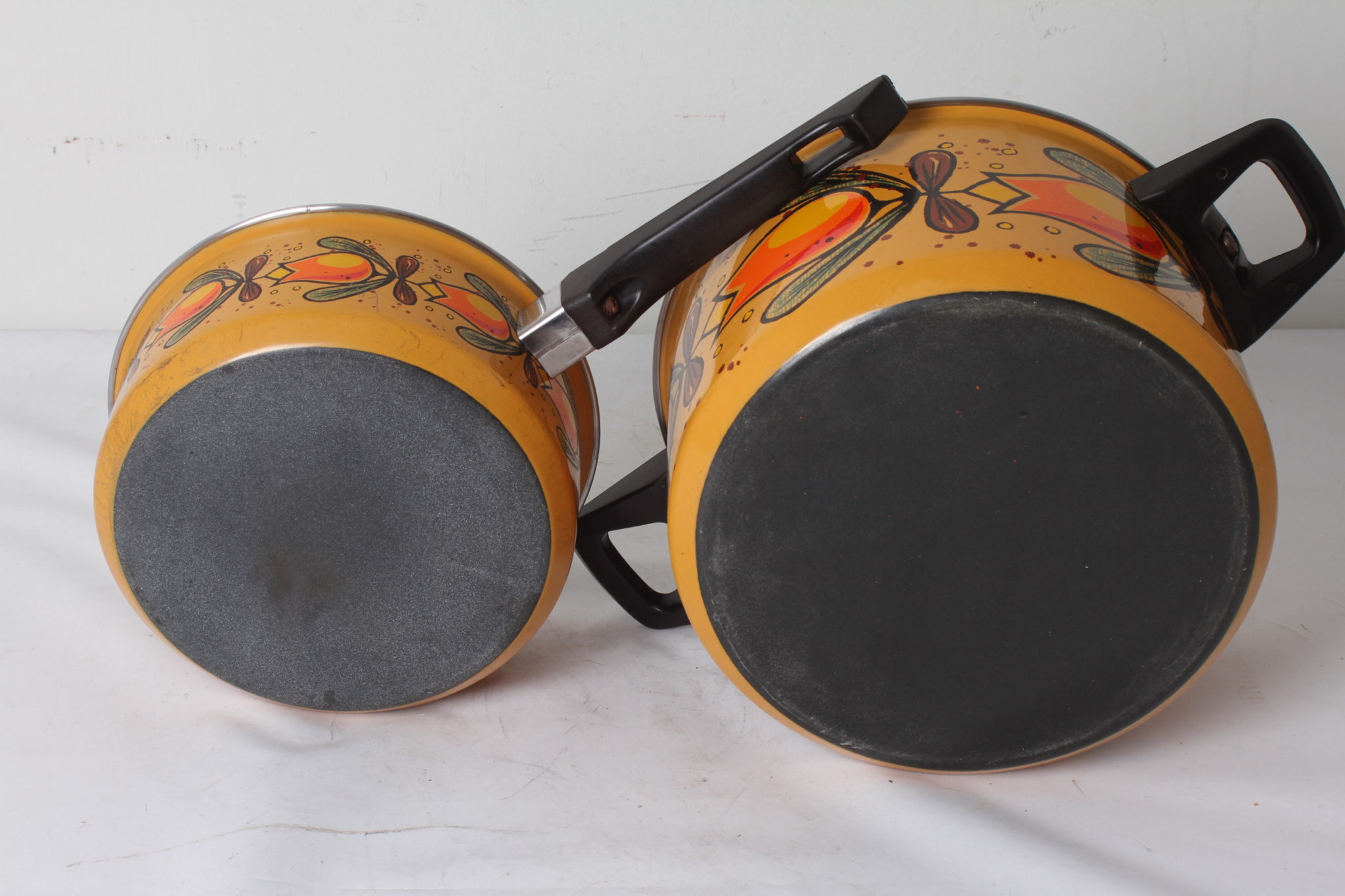 emmaus-scherwiller-etikette-occasion-idée cadeau-seconde main -casserole-faitout-vintage (3)