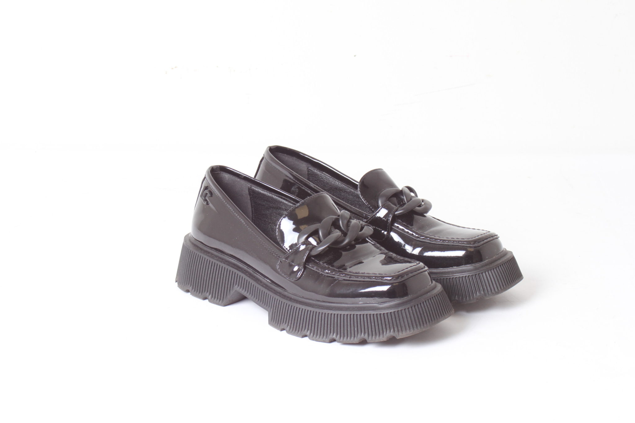 emmaus(etikette-occasion-scherwiller-seconde main-idée cadeau-chaussures-femme-39-noir-lola casademunt (2)