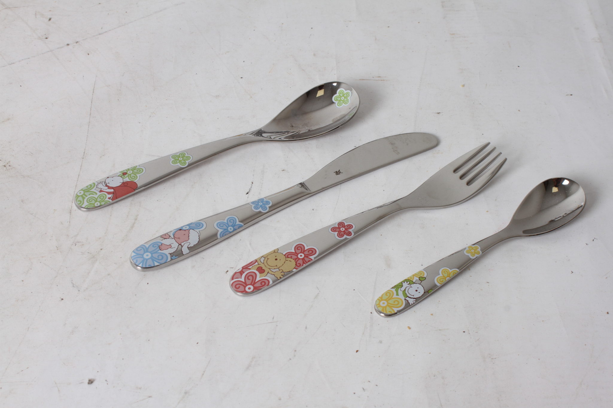 emmaus-scherwiller-etikette-occasion -couverts-enfant-lillebi-acier-inoxydable-animaux- coloré (2)