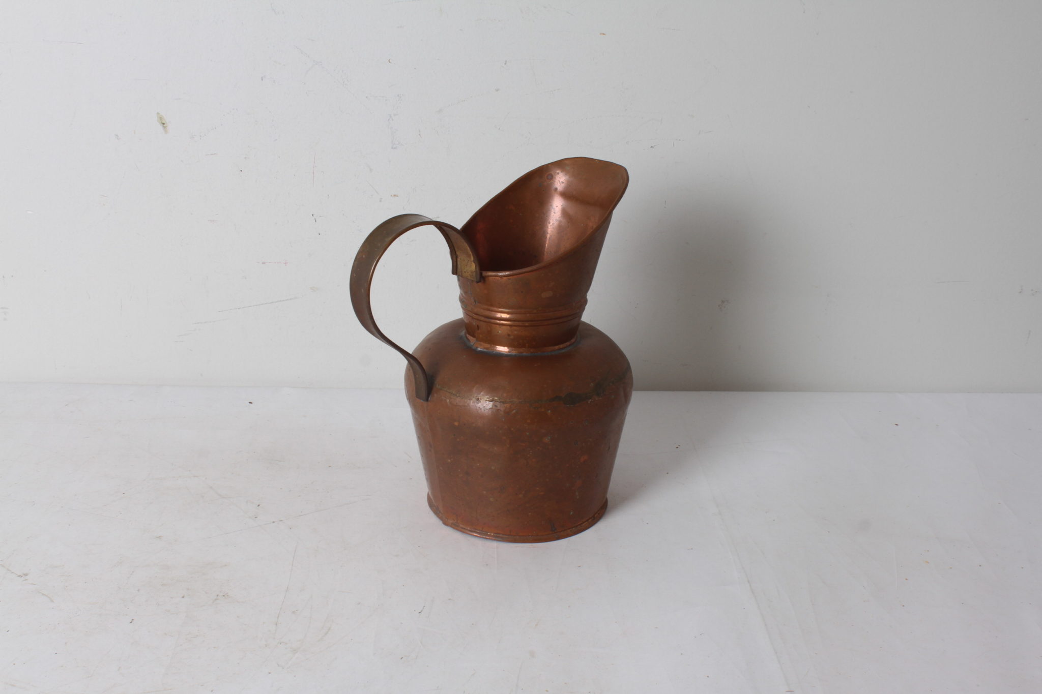 emmaus-scherwiller-etikette-occasion -cuivre-pichet-ancien (5)