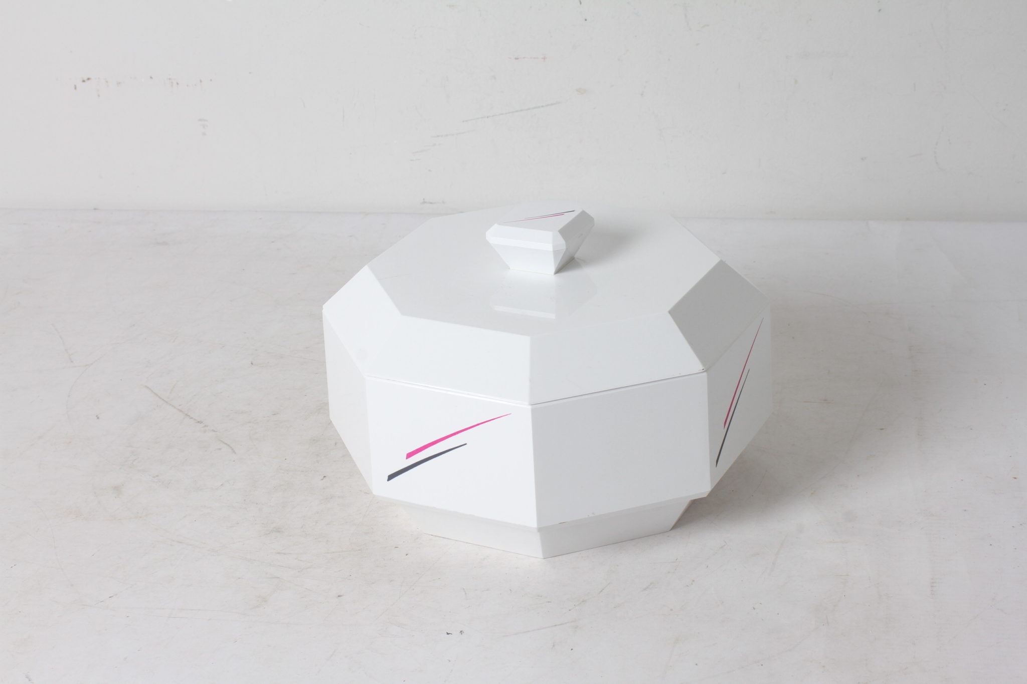 boite-a-glacons-vintage-camping-gaz-plastique-blanc-art-de-la-table-occasion-emmaus-scherwiller-etikette (2)