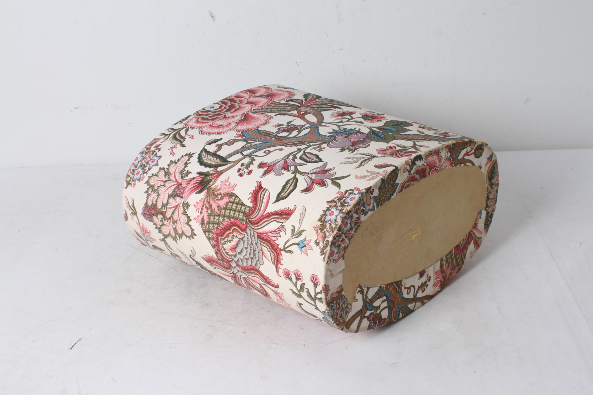 corbeille-a-papier-vintage-illum-carton-decor-retro-objets-deco-occasion-emmaus-scherwiller-etikette (5)