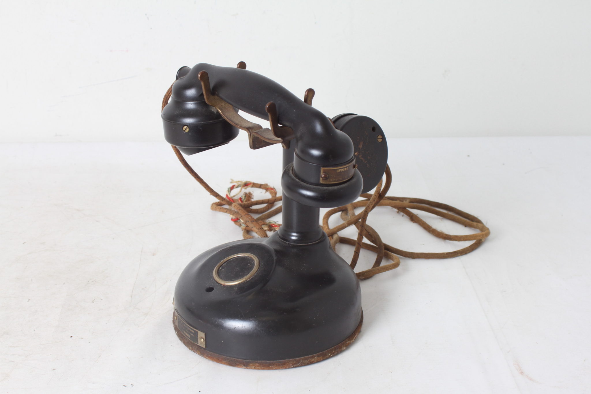 emmaus-scherwiller-etikette-occasion - Ancien -téléphone - bakélite - Société- industrielle-téléphones- Paris (6)