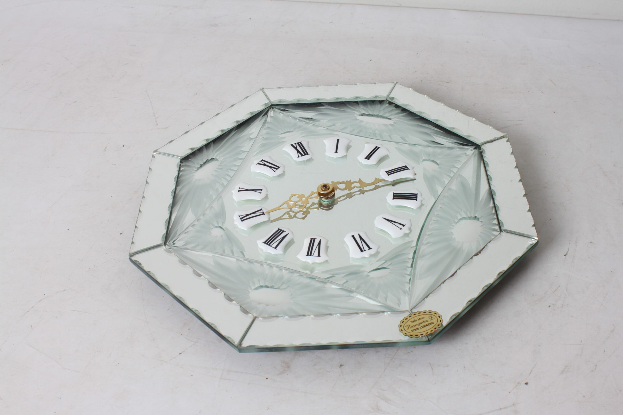 emmaus-scherwiller-etikette-occasion -pendule-horloge-verre-taillé main-mierengarten (3)